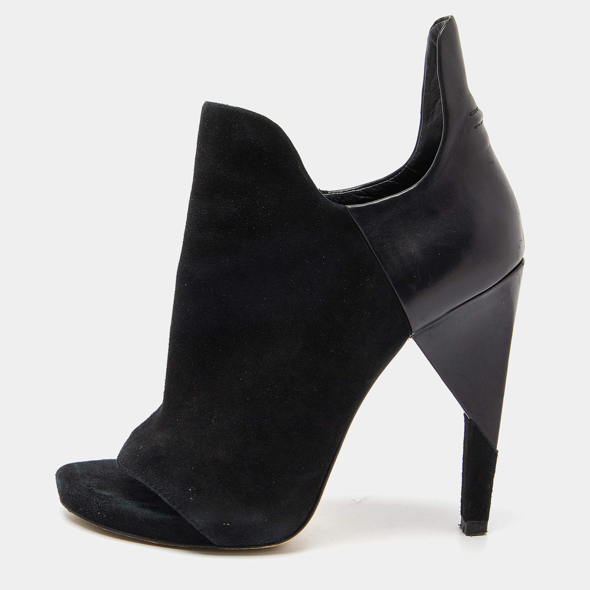 Alexander Wang Black Leather and Suede Ankle Boots Size 38