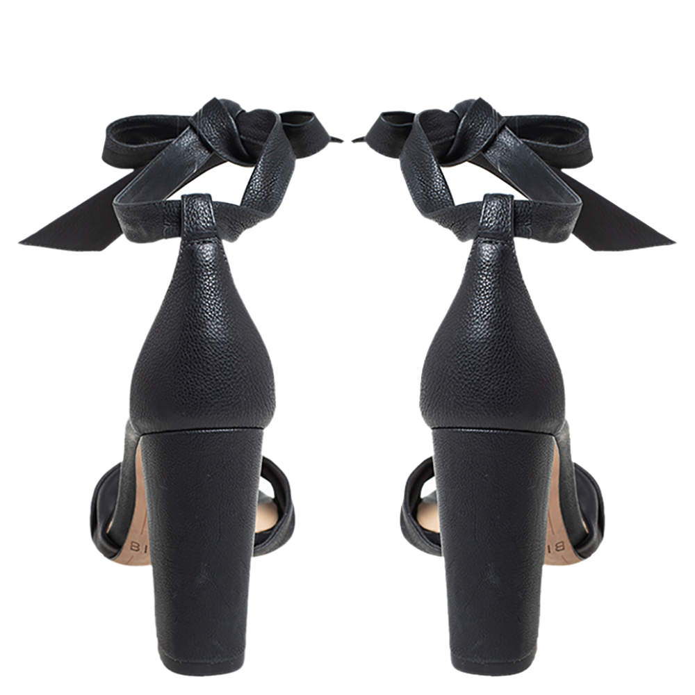 Pre Owned Alexandre Birman Black Leather Bow Ankle Wrap Sandals Size 35