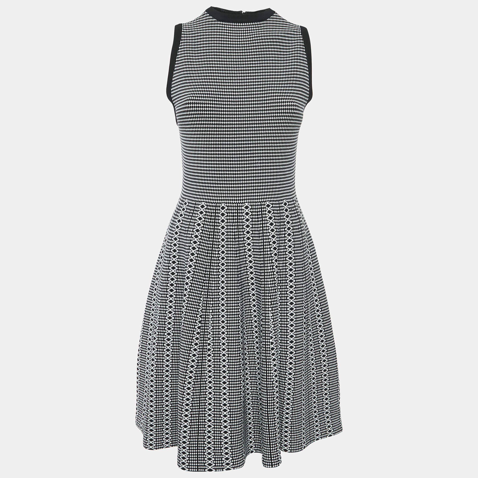 Alice + Olivia Black/White Patterned Stretch Knit Flared Mini Dress S
