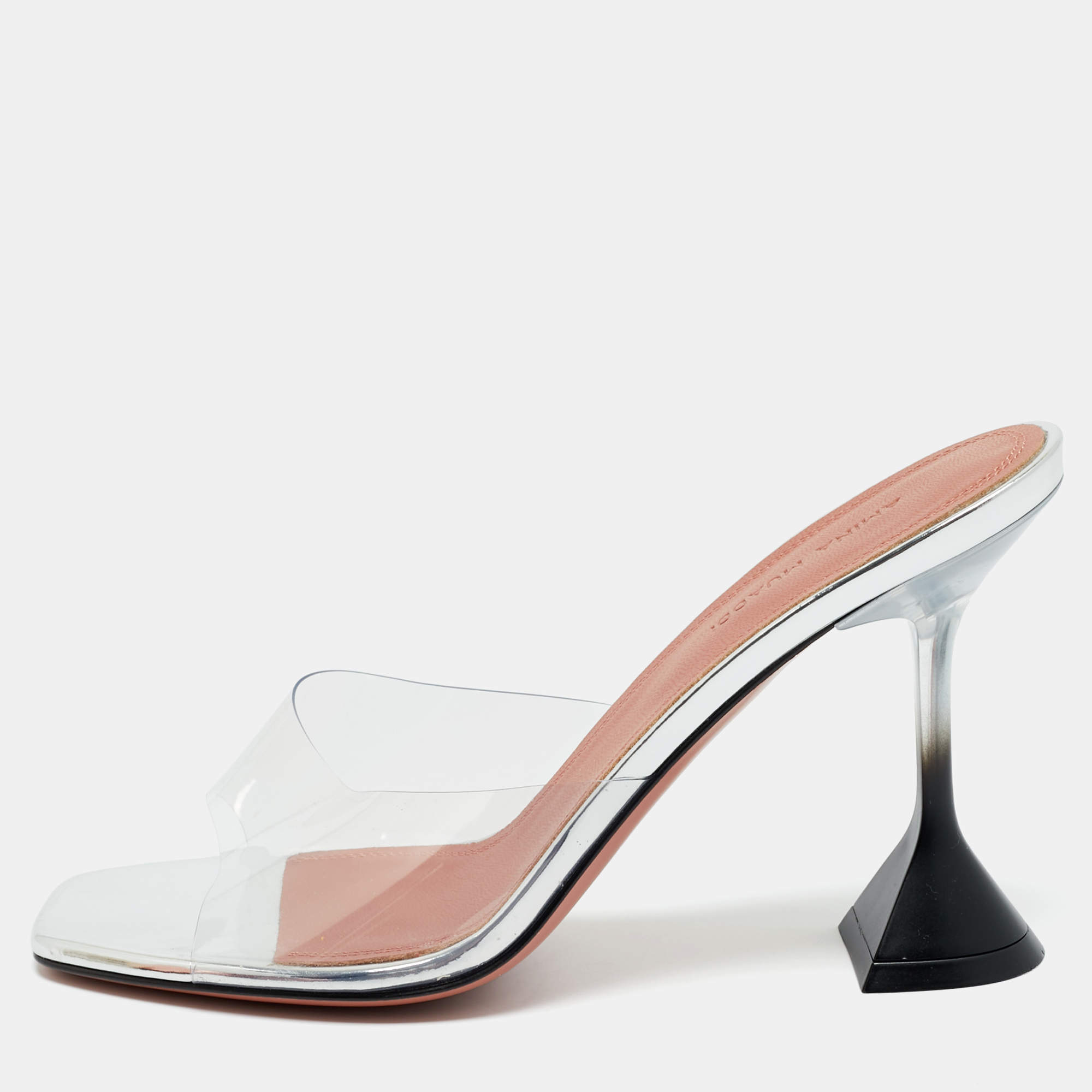 Pre Owned صندل أمينة معادي لوبتا بي في سي بنفسجي بدون ظهر مقاس 37