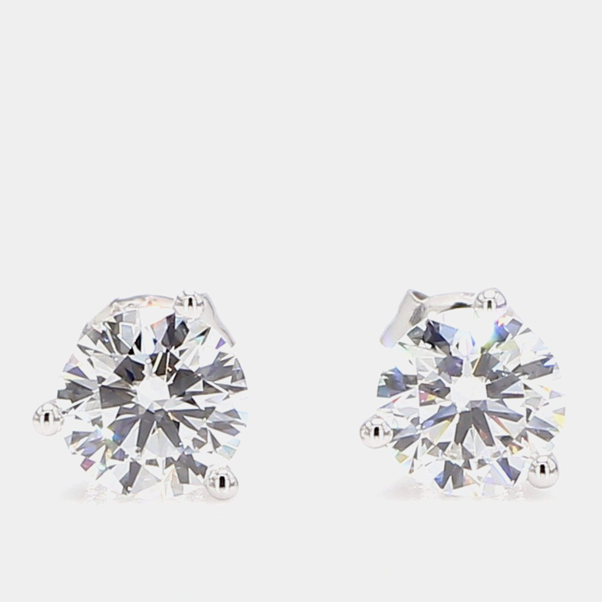 مملوكة مسبقًا 1.50 cts Round Lab Grown Diamond 14k White Gold 3 Prong Martini Studs