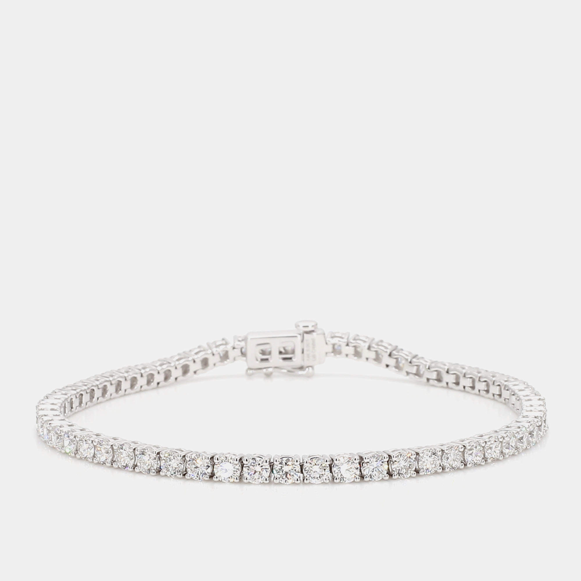 مملوكة مسبقًا 5.07 cts Round Lab Grown Diamond 14k White Gold Classic Tennis Bracelet