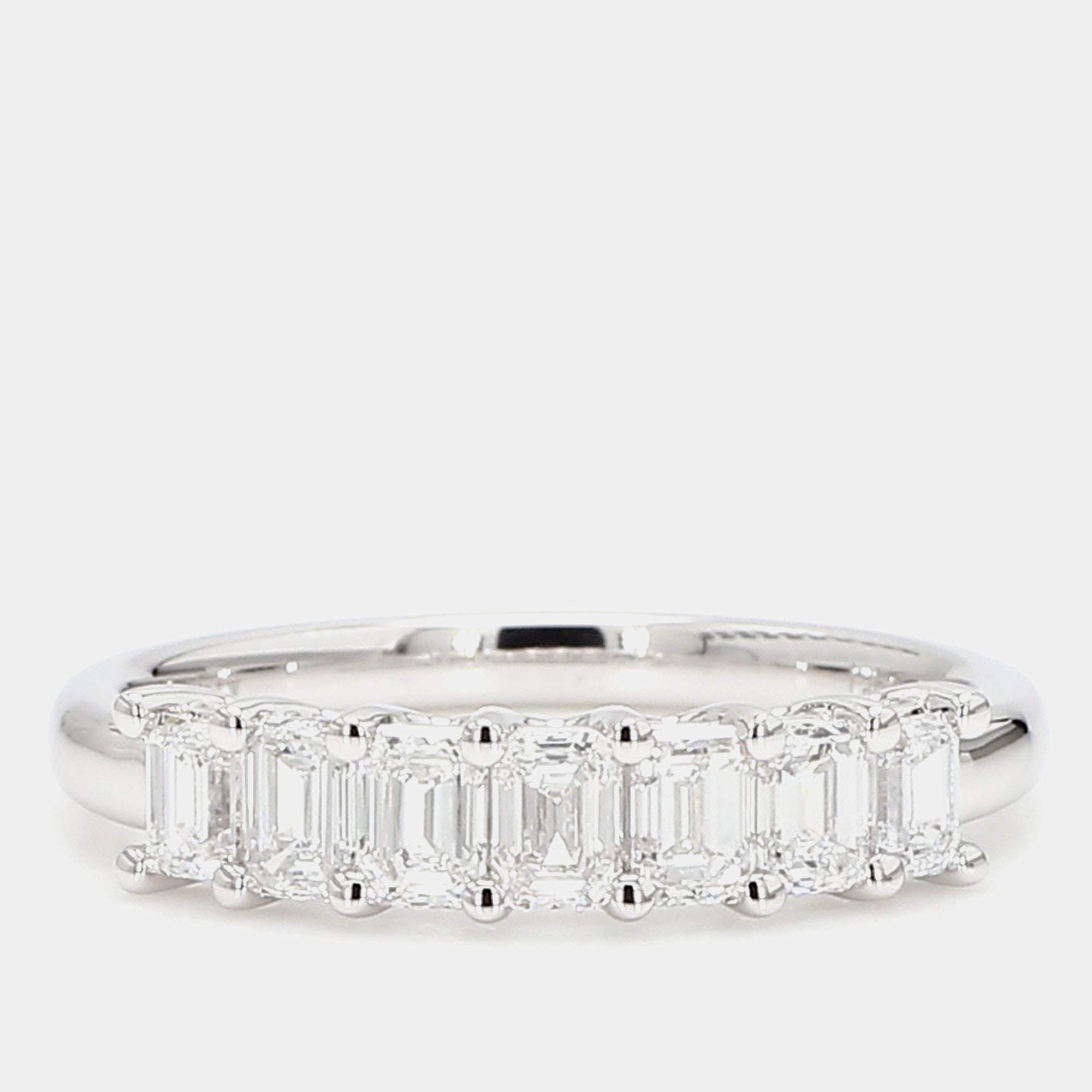 Pre Owned 1.02 cts Emerald Lab Grown Diamond 14k White Gold 7 Stone Wedding Band