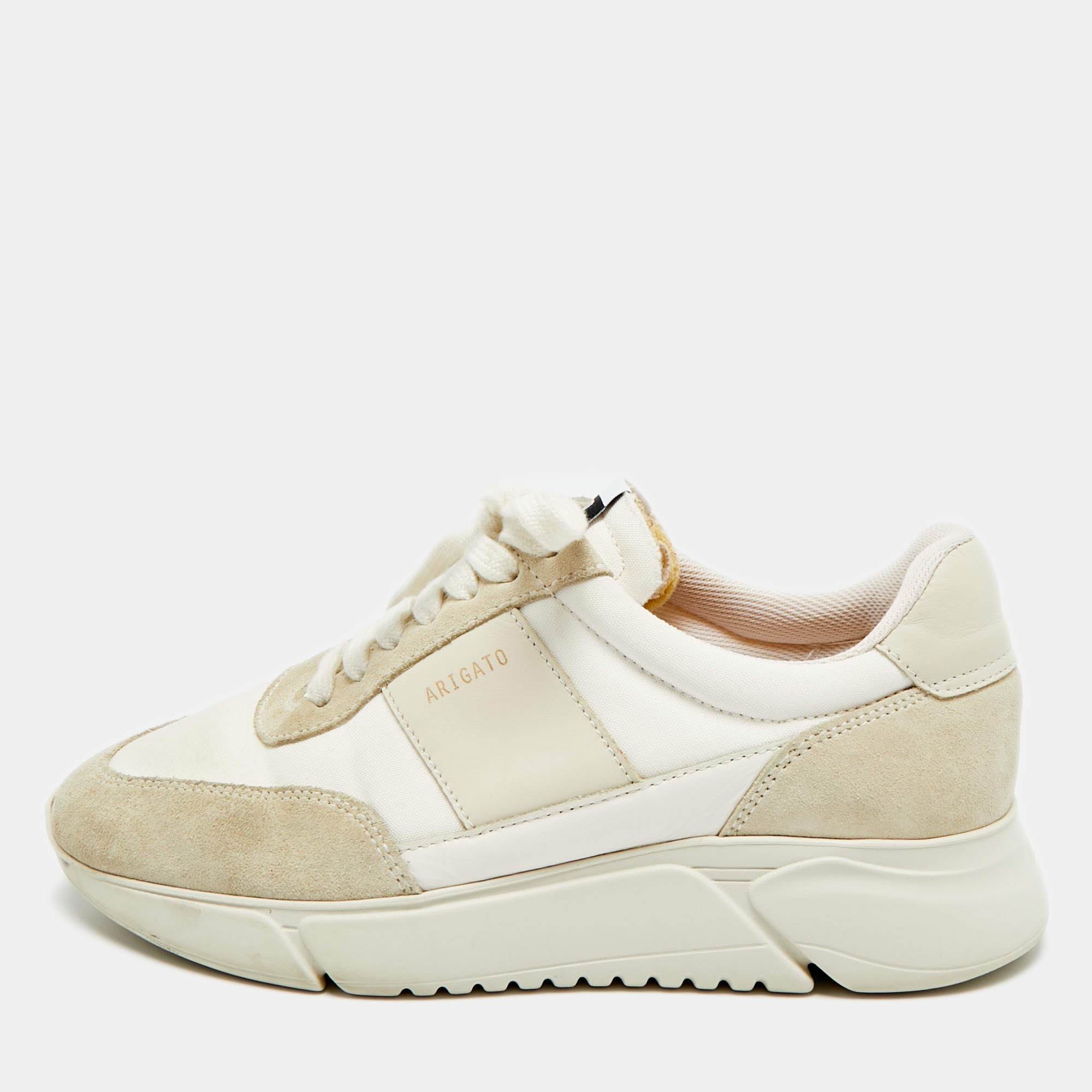 مملوكة مسبقًا Axel Arigato Marathon Runner Size 38 White Canvas and Suede Low Top Sneakers