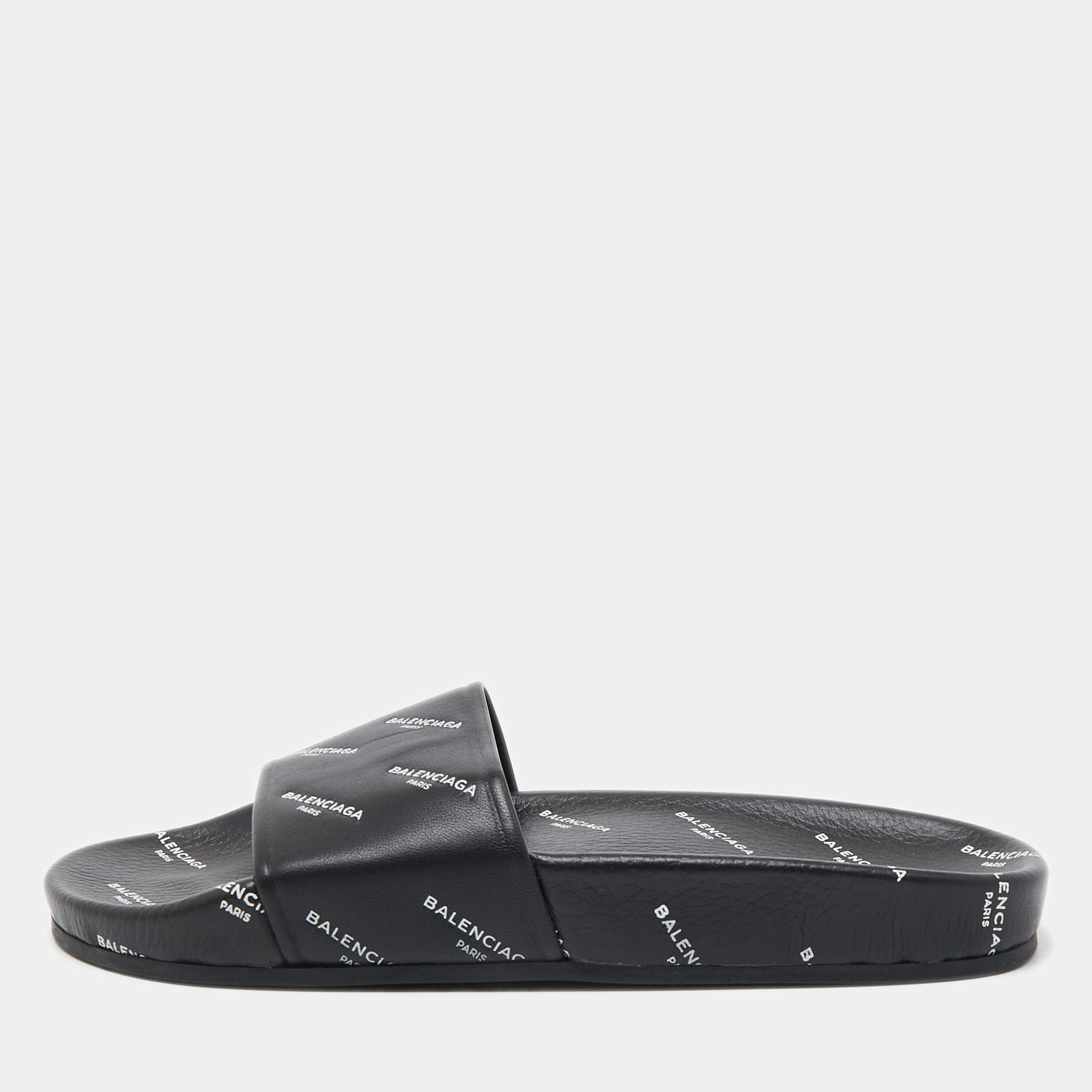 Pre Owned Balenciaga Black Leather Flat Slides Size 36