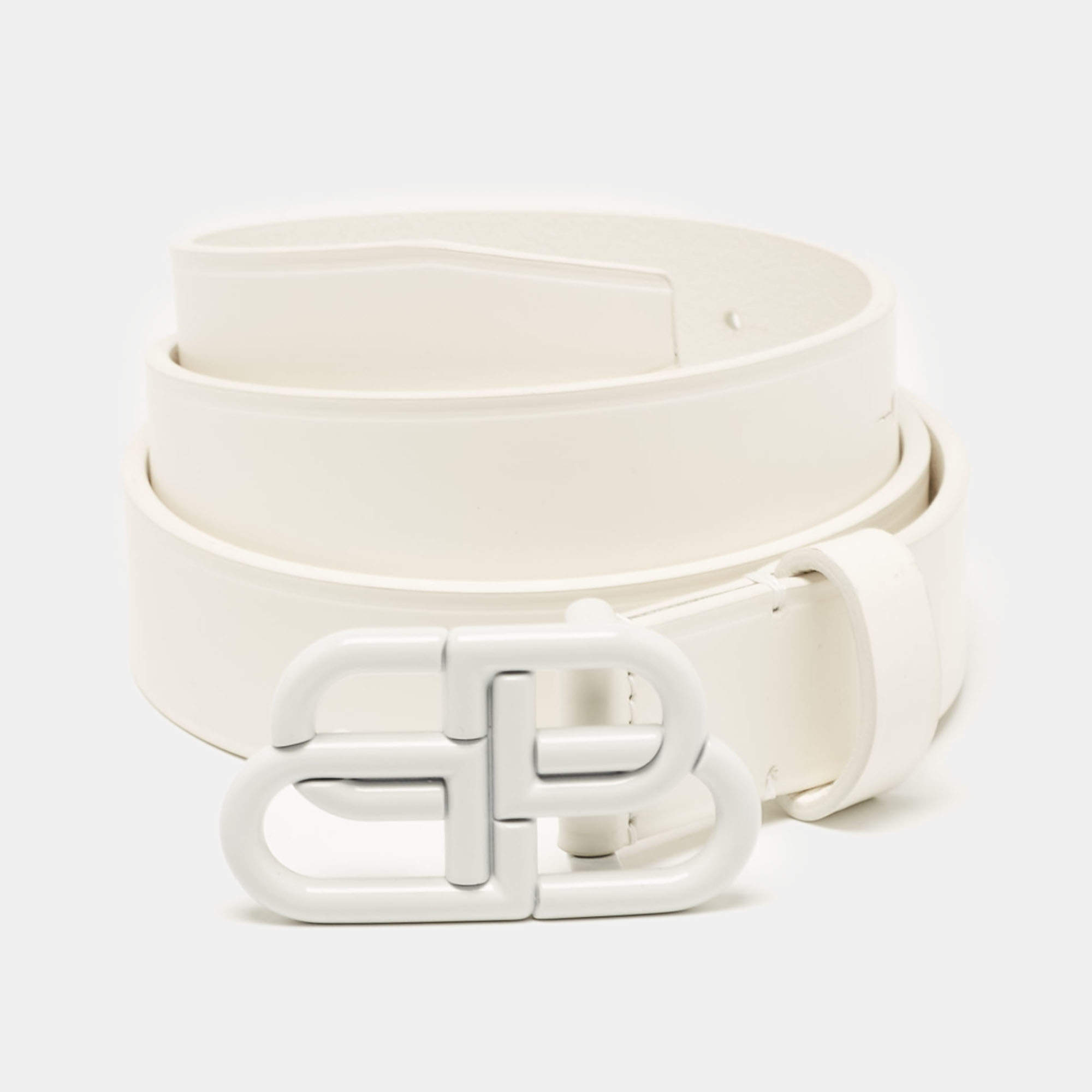 Pre Owned Balenciaga White Leather BB Buckle Belt 75 CM