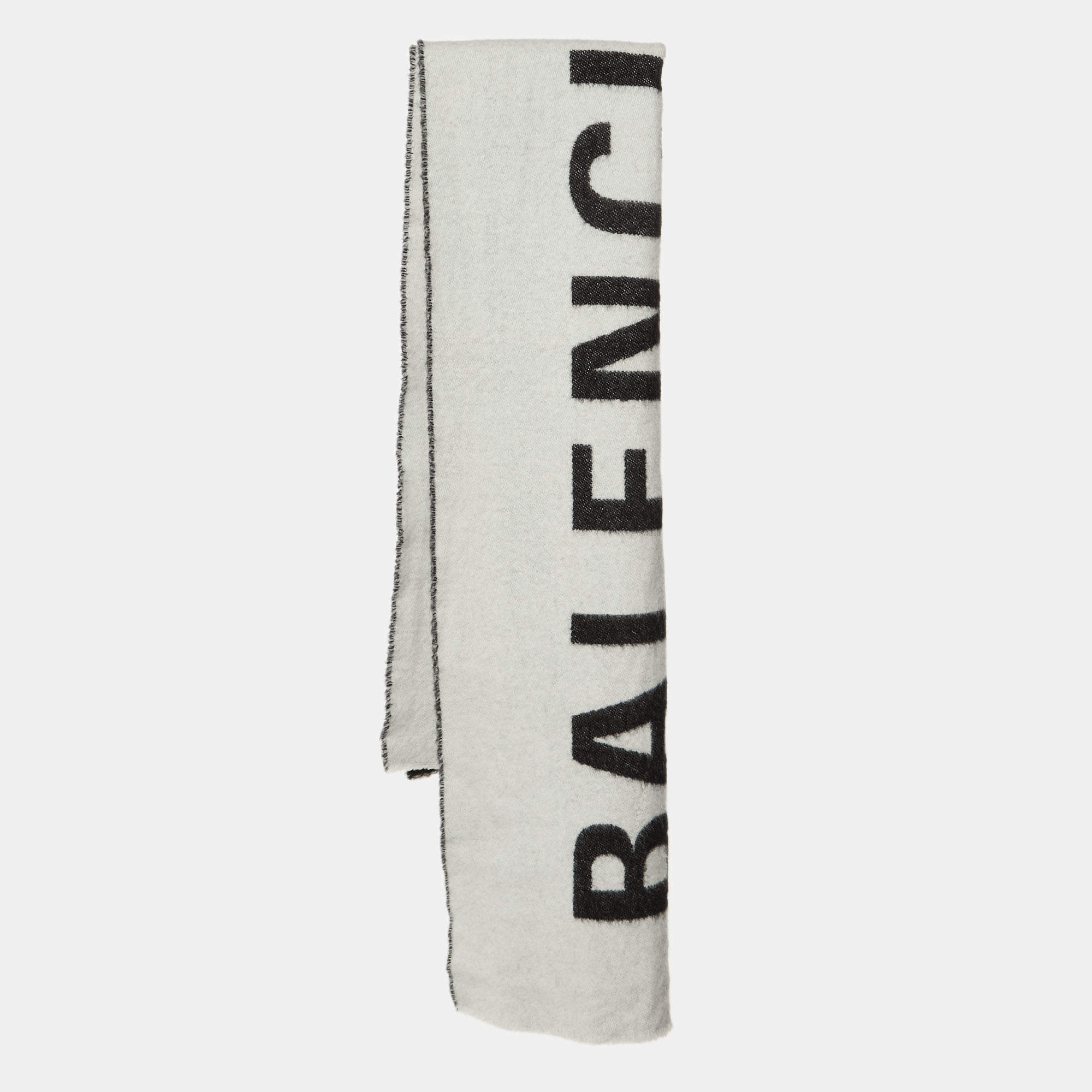 مملوكة مسبقًا Balenciaga Black/White Casmere Archetype Scarf
