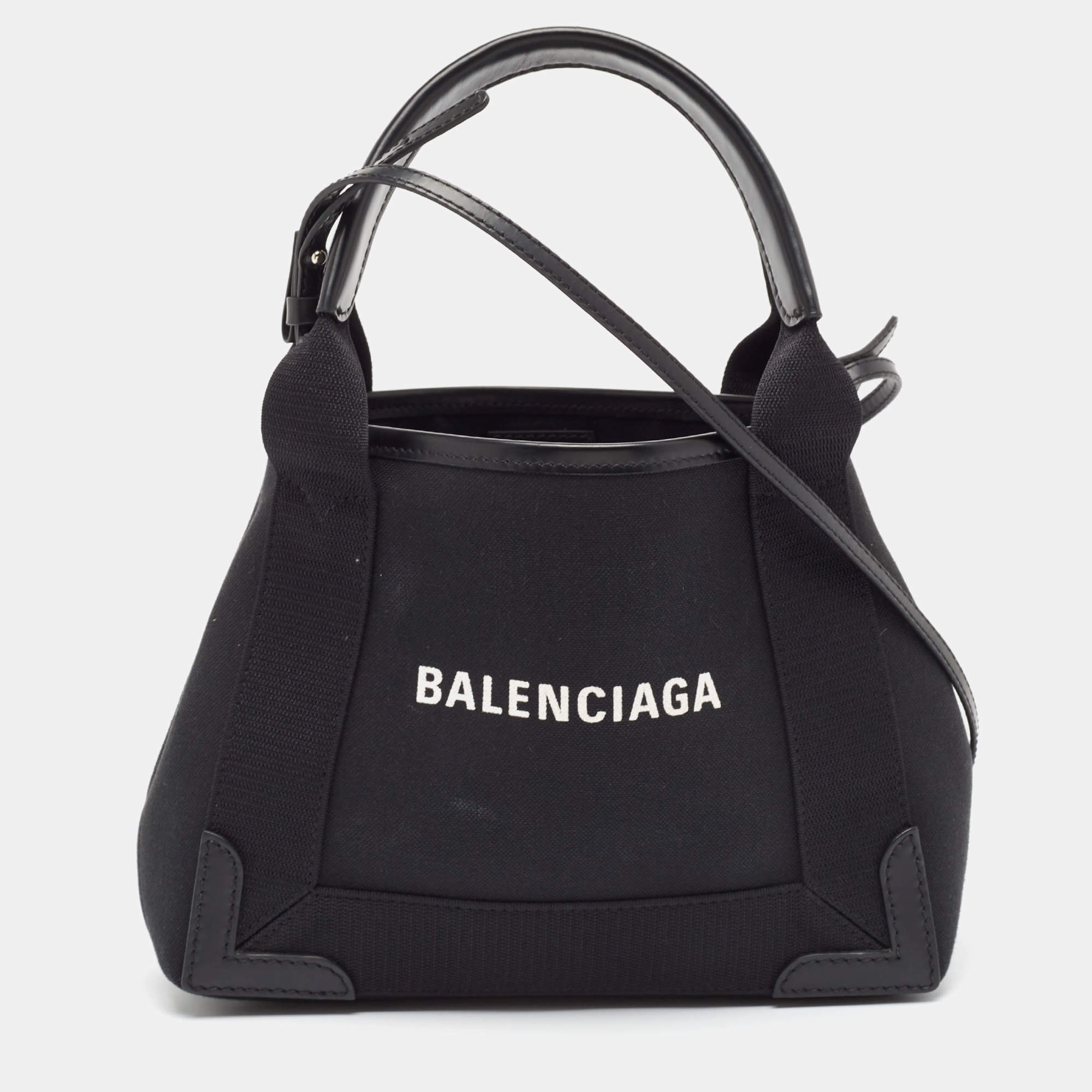ハンドバッグ Balenciaga Balenciaga Black Canvas Small Cabas Navy Handbag Balenciaga Women's' Navy Cabas XS Handbag in Black | LN-CC®