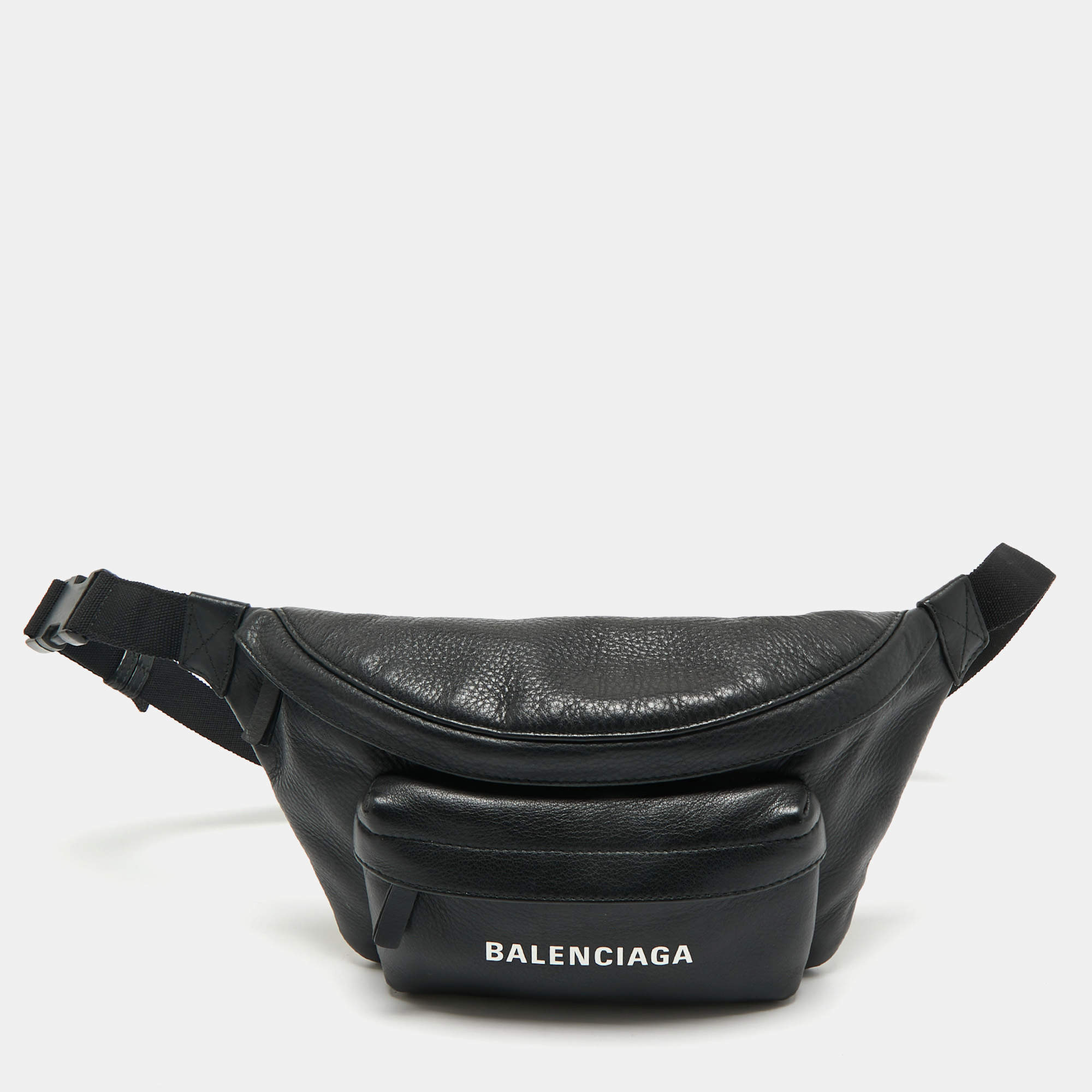 Pre Owned Balenciaga Black Leather Everyday Logo Belt Bag