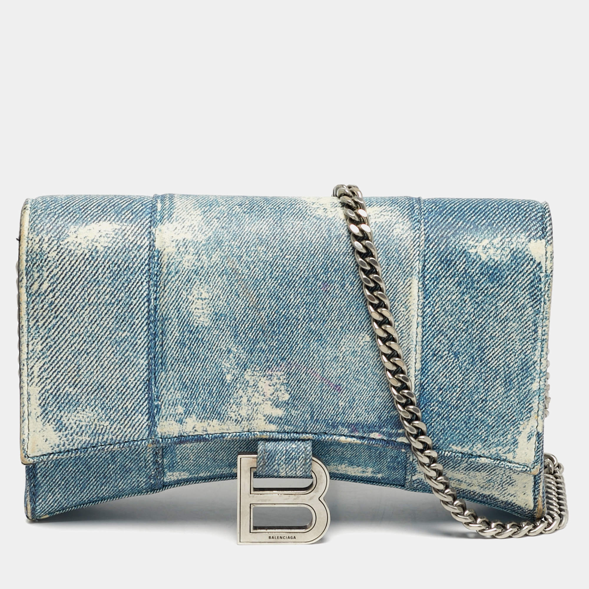مملوكة مسبقًا Balenciaga Hourglass Blue Denim Print Leather Wallet On Chain