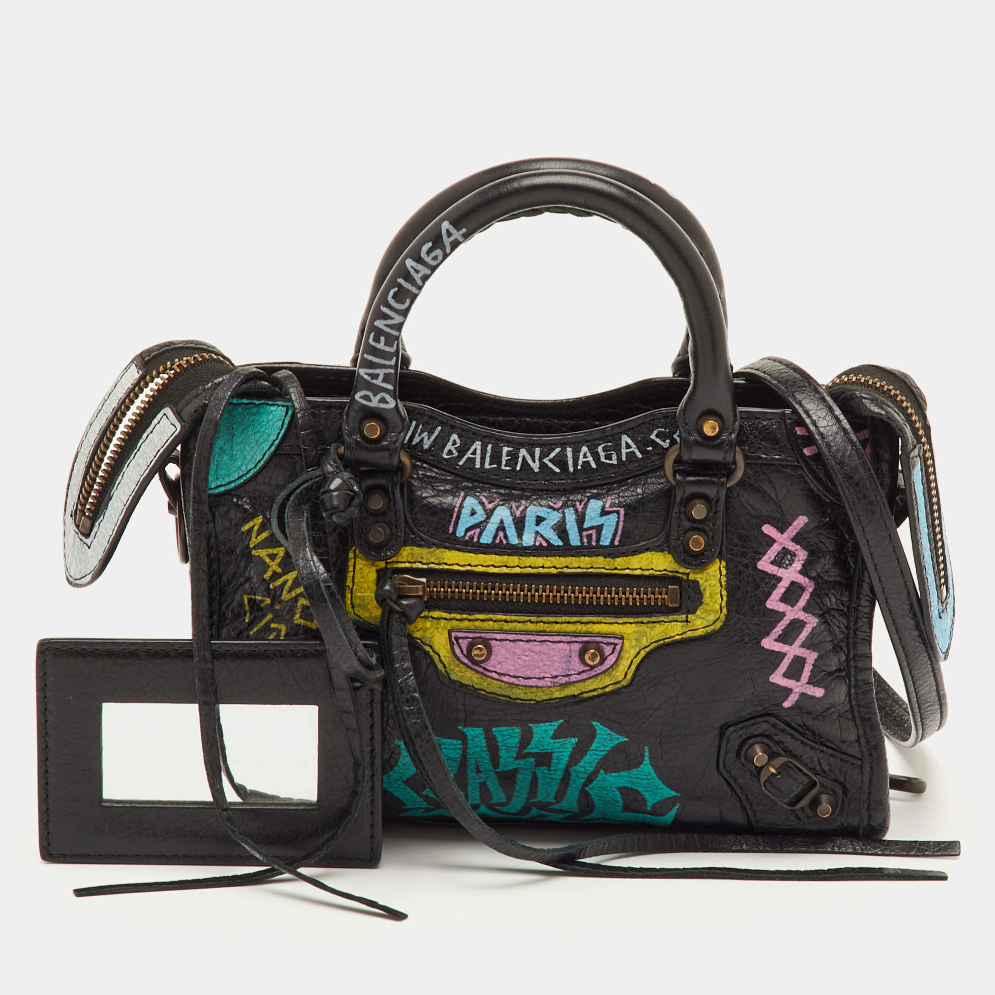 مملوكة مسبقًا Balenciaga Nano Classic City Black Leather Graffiti Print Crossbody Bag