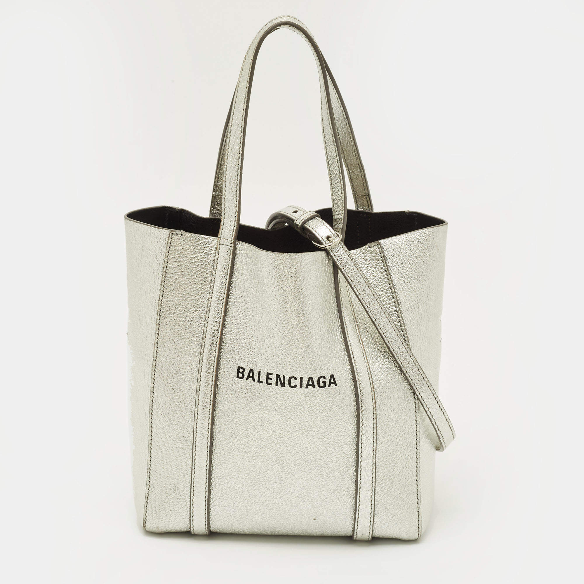 Pre Owned Balenciaga Everyday XXS Silver Leather Tote