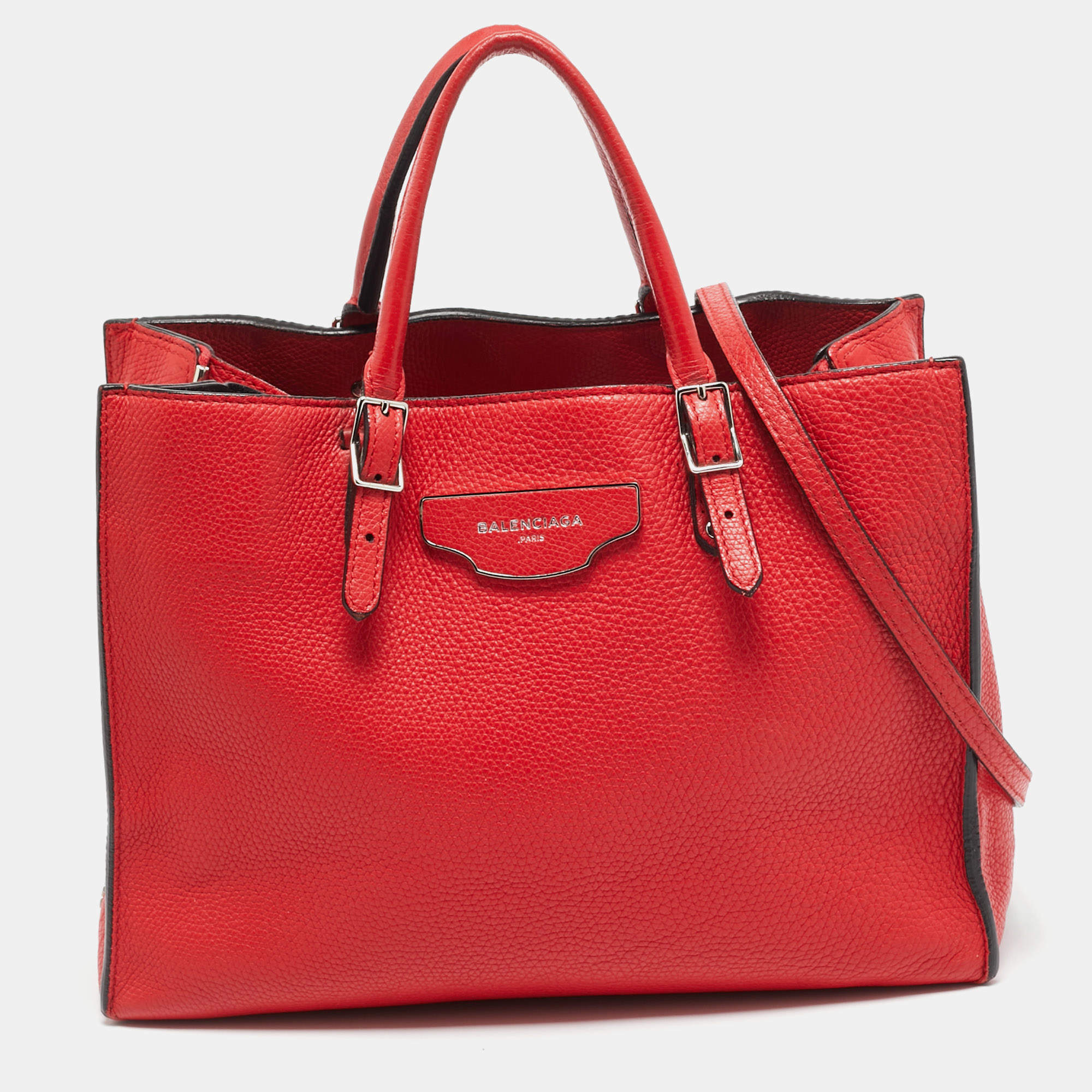 Pre Owned حقيبة بالنسياغا بابييه A6 جلد أحمر