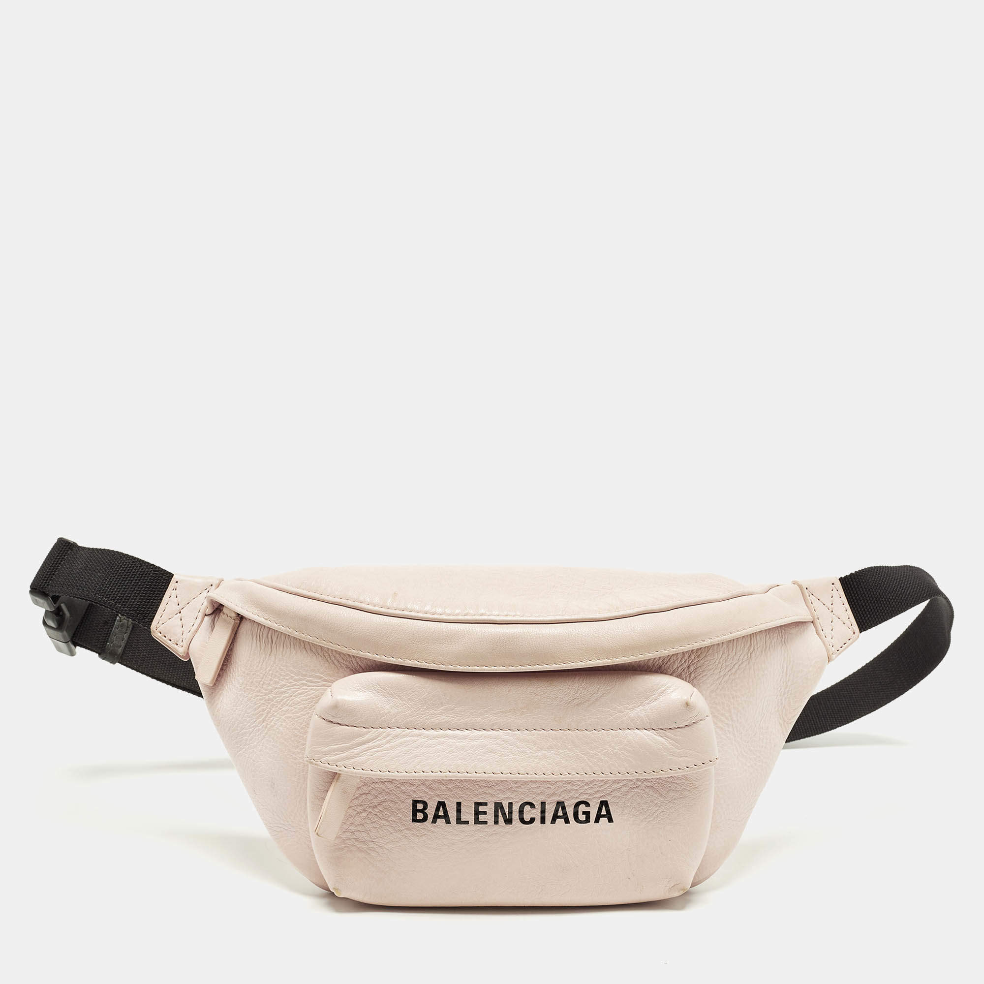 مملوكة مسبقًا Balenciaga Everyday Pink/Black Leather Belt Bag