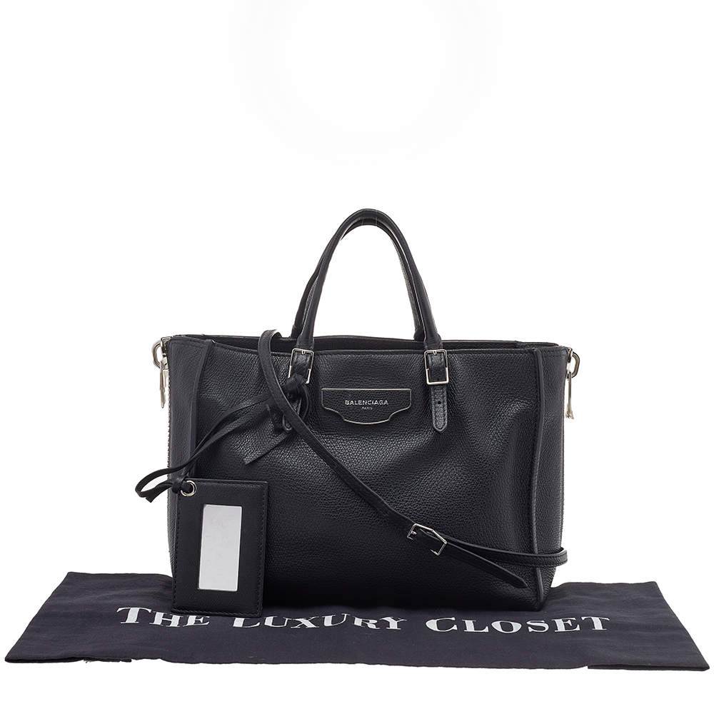 Balenciaga Brown Papier A6 Canvas Tote Bag Black Beige Leather Cloth  Pony-style calfskin Cloth ref.340262 - Joli Closet