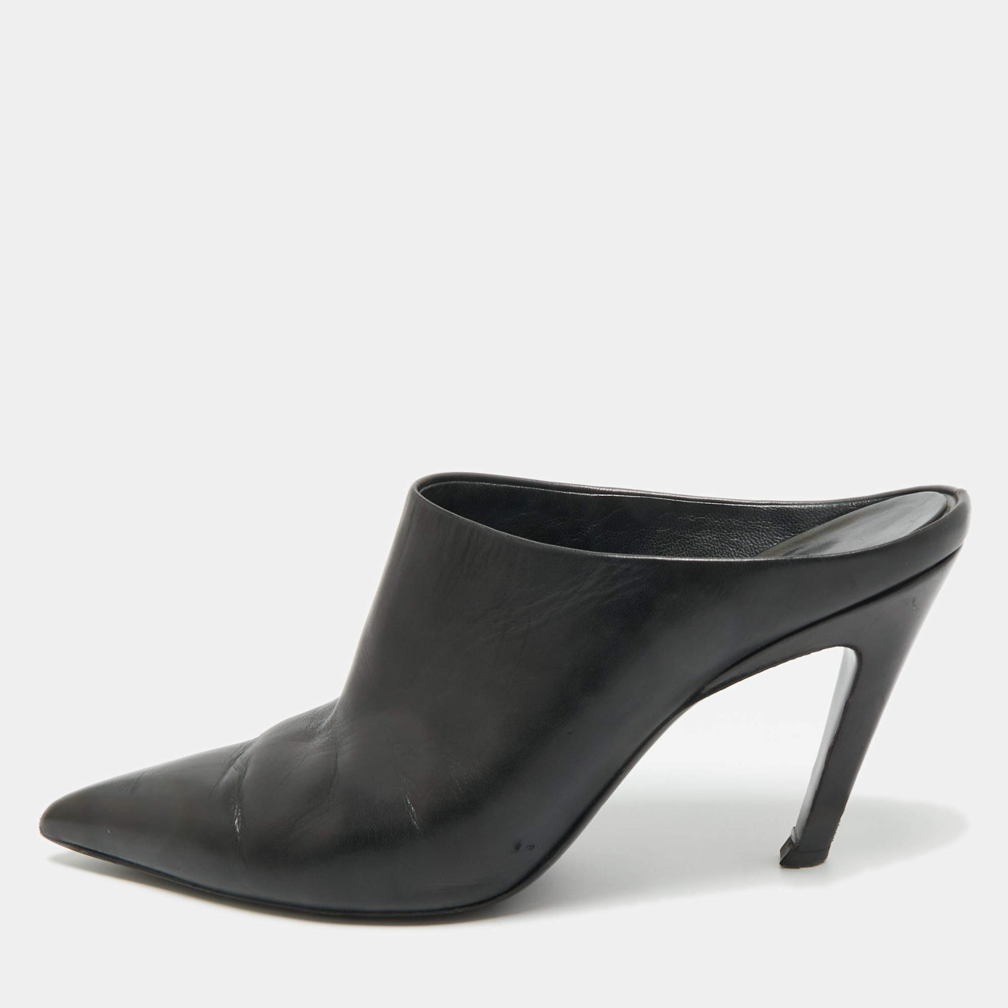 Pre Owned Balenciaga Black Leather Pointed Toe Mules Size 38.5
