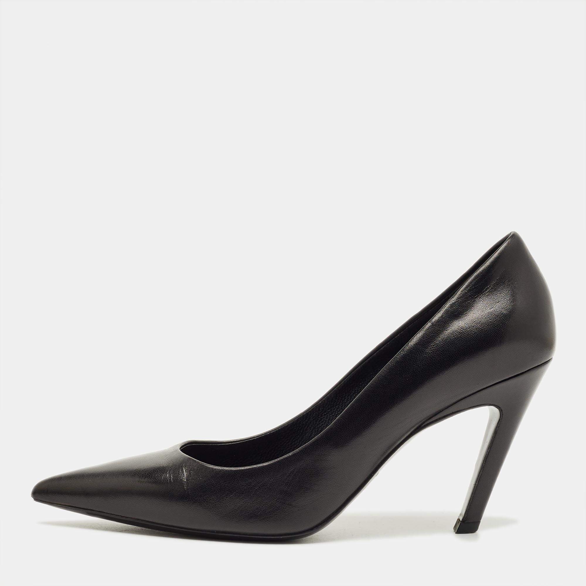 Pre Owned Balenciaga Black Leather Knife Pumps Size 38