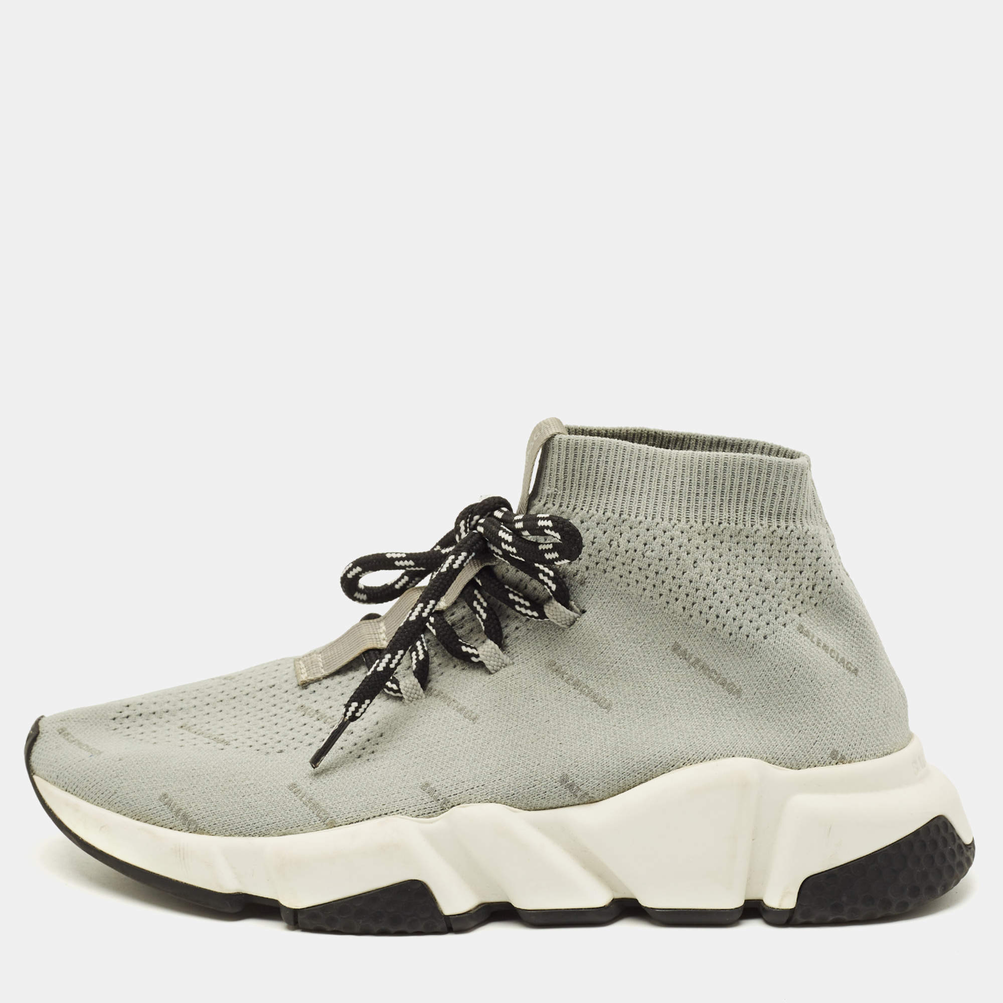 Pre Owned حذاء رياضي بالنسياغا سبييد ترينر نسيج محبوك رمادي مقاس 37