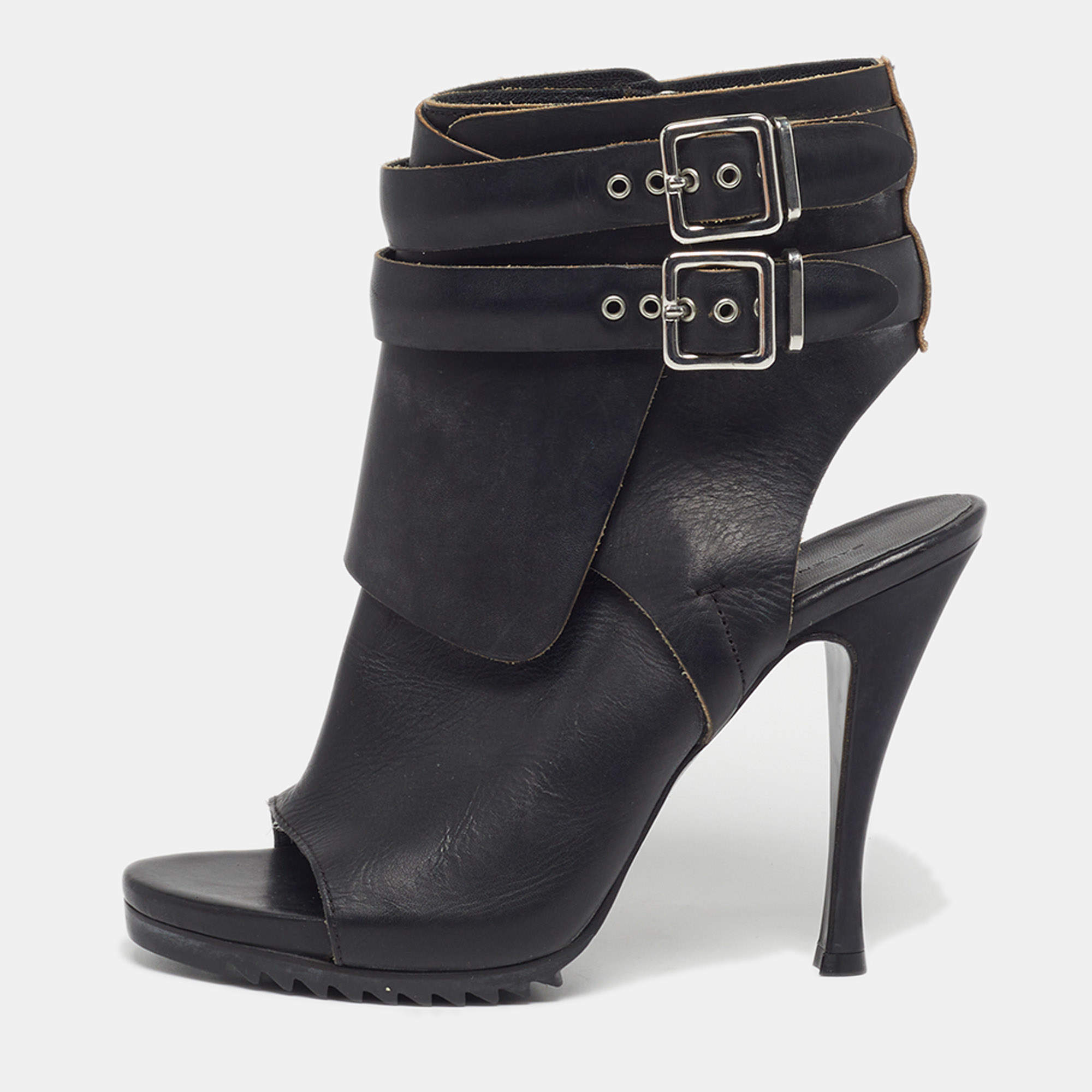 مملوكة مسبقًا Balenciaga Size 37.5 Black Leather Double Buckle Ankle Length Boots