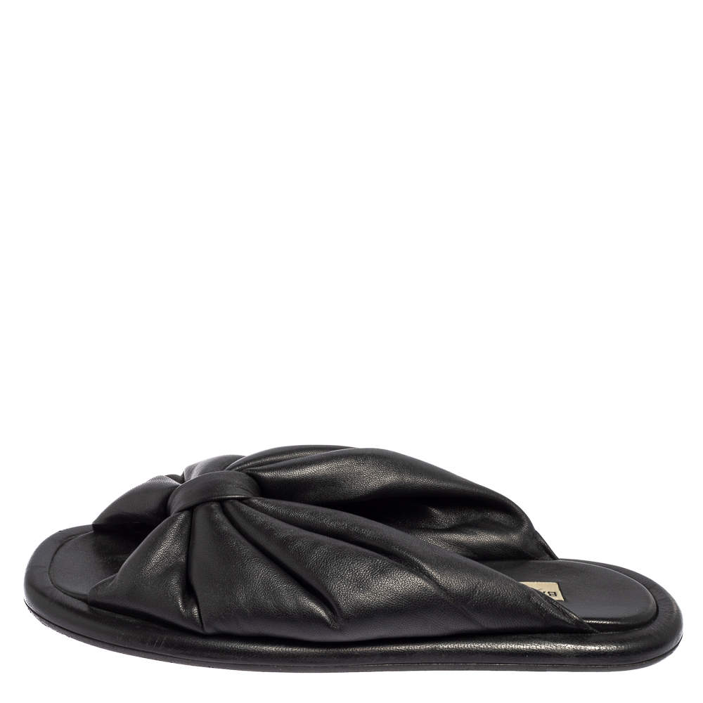 balenciaga knotted slides