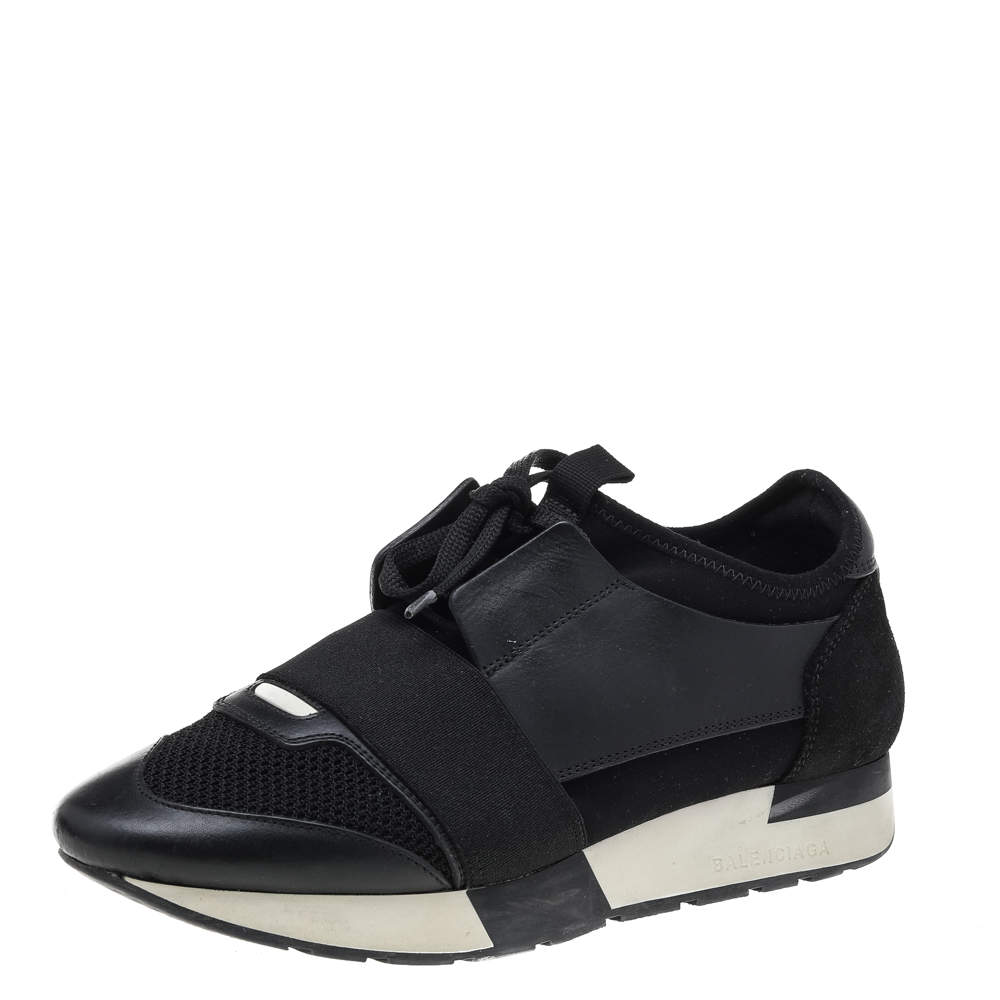 مملوكة مسبقًا Balenciaga Black Mesh And Leather Race Runner Low Top Sneakers Size 38