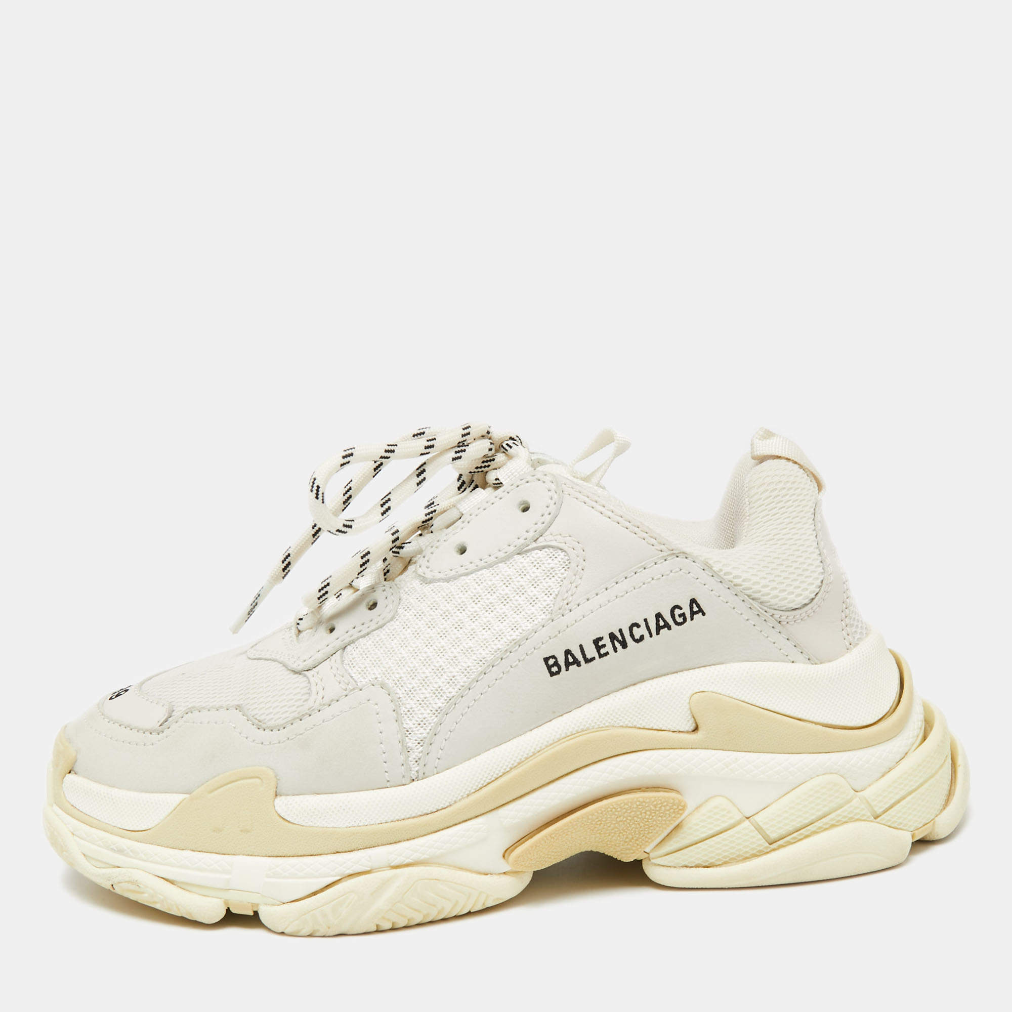 Pre Owned Balenciaga White/Grey Mesh And Leather Triple S Low Top Sneakers Size 39