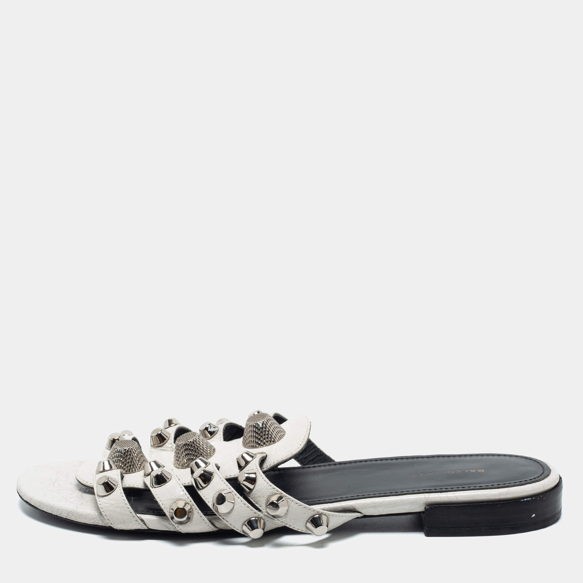 مملوكة مسبقًا Balenciaga White Leather Arena Flat Slides Size 39