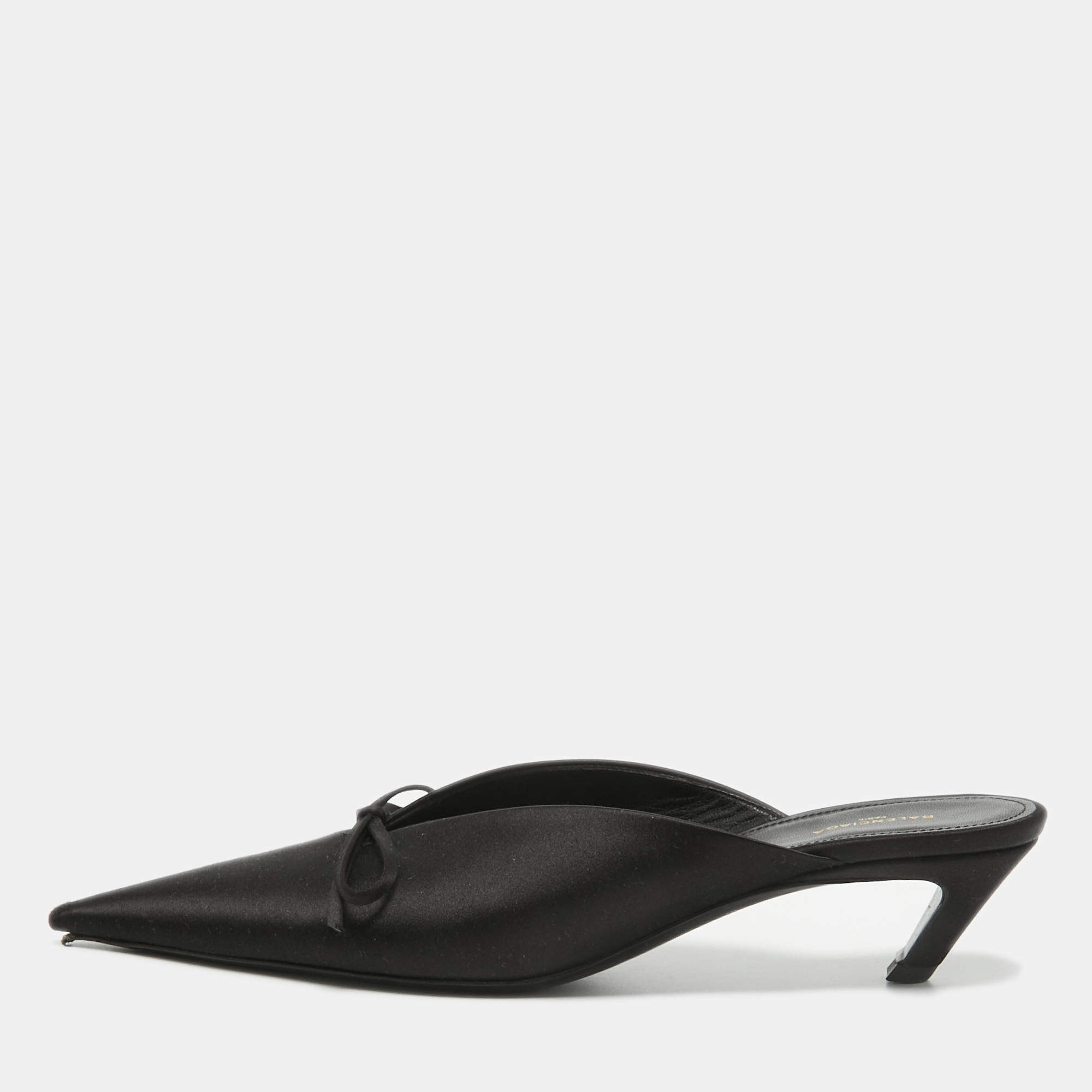 【関税&送料込】Balenciaga Black Satin Knife Bow Mules Knife Bow leather mules in black - Balenciaga | Mytheresa
