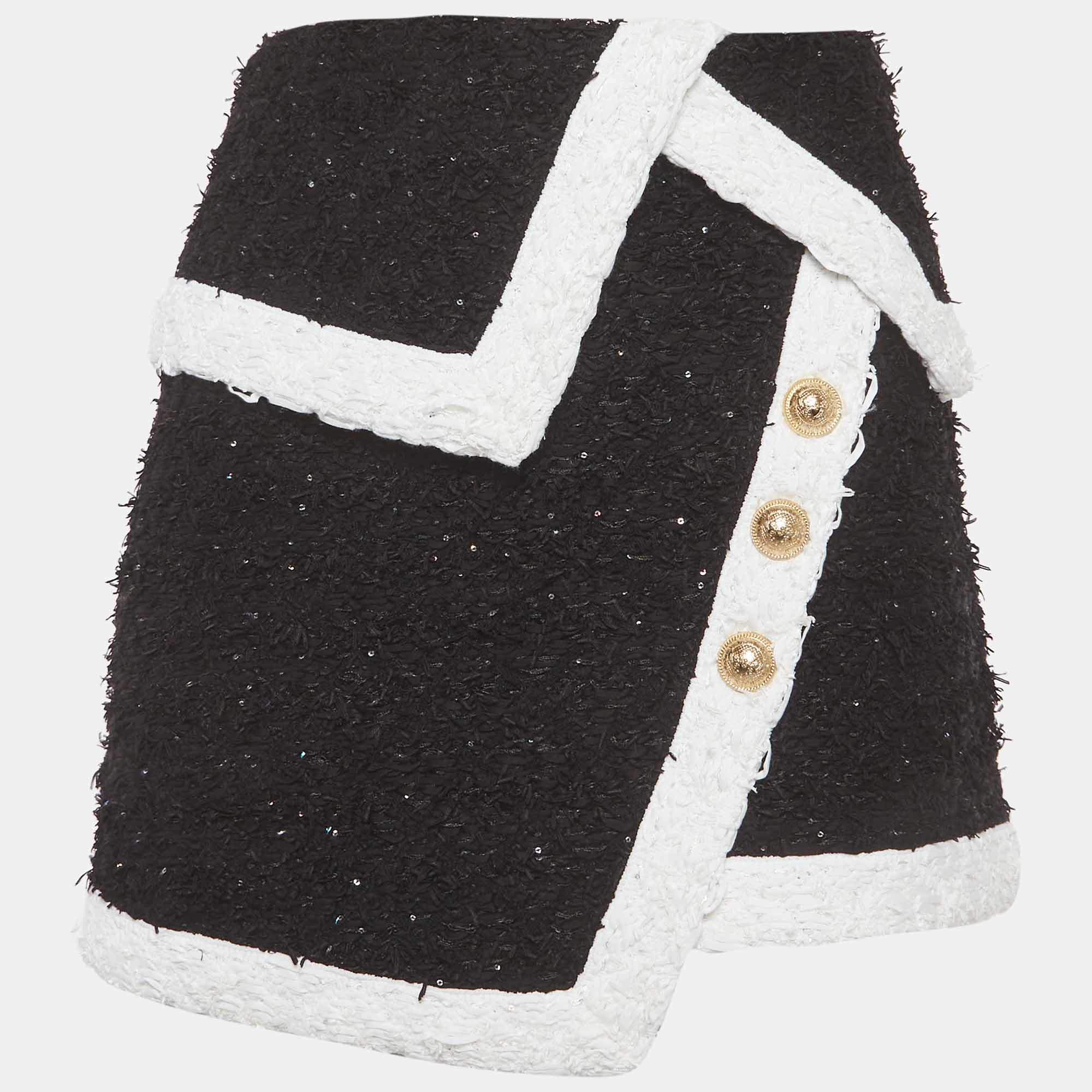 مملوكة مسبقًا Balmain Black Tweed Asymmetric Mini Skirt L