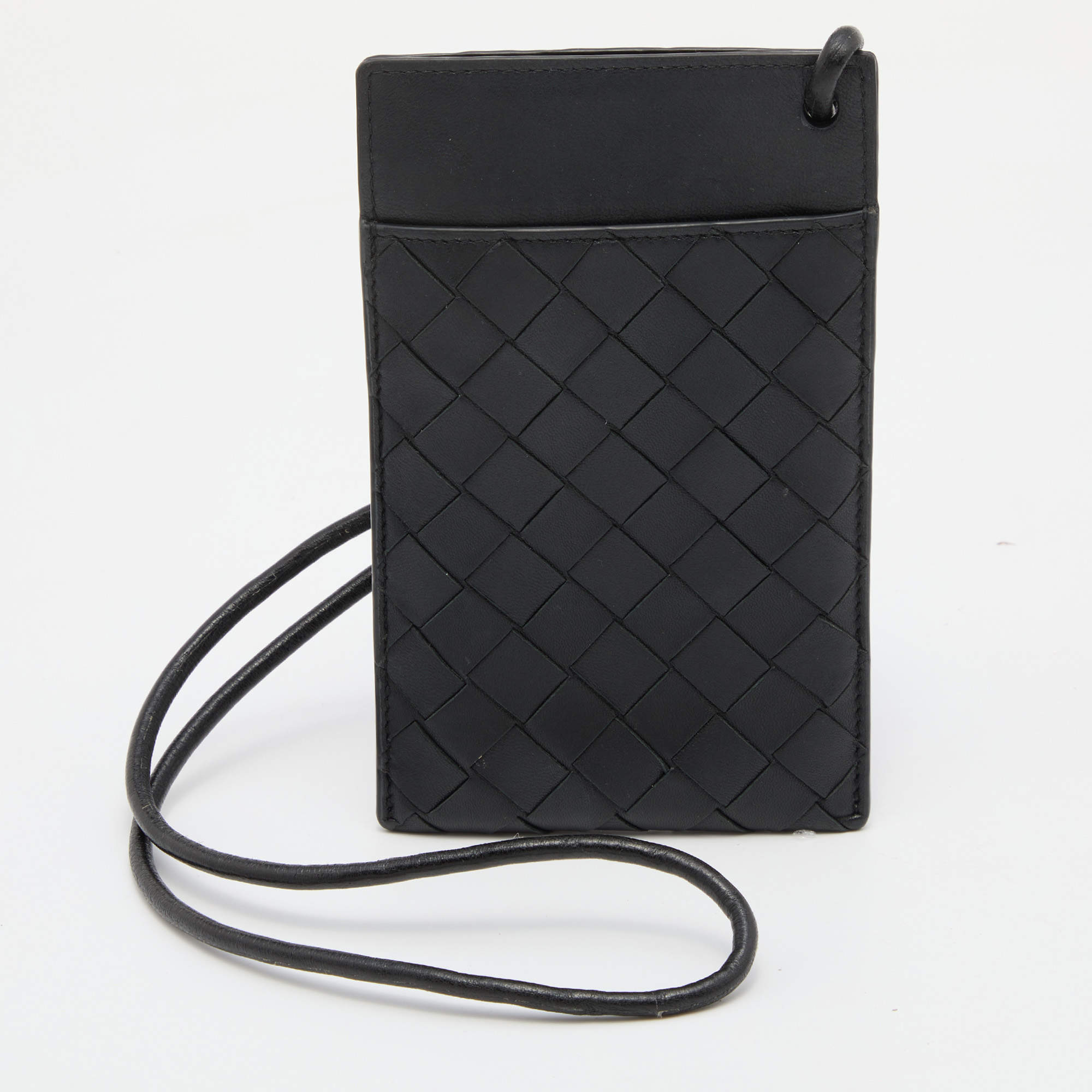Pre Owned Bottega Veneta Black Intrecciato Leather Phone Cover