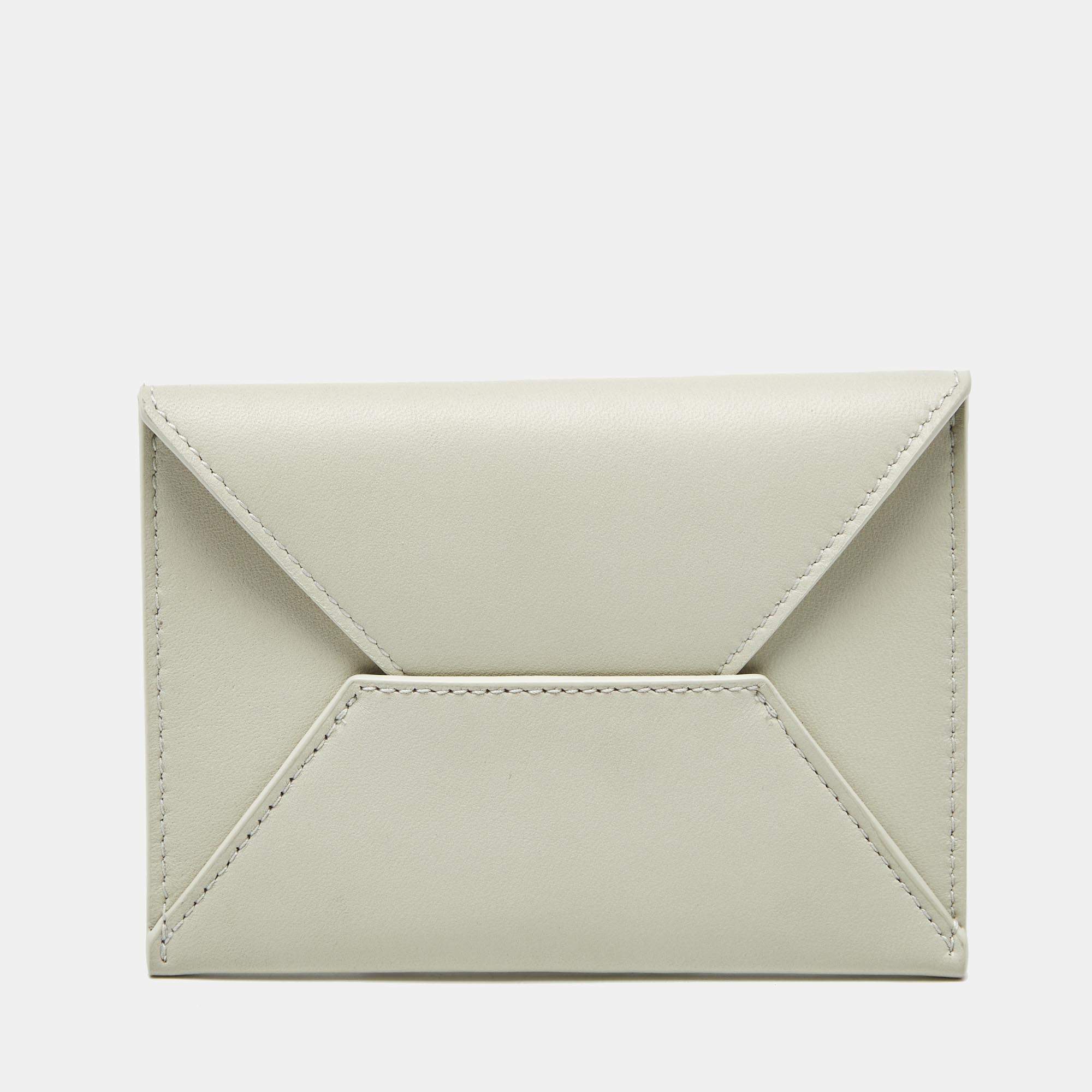 Pre Owned Bottega Veneta Off White Leather Envelope Card Holder