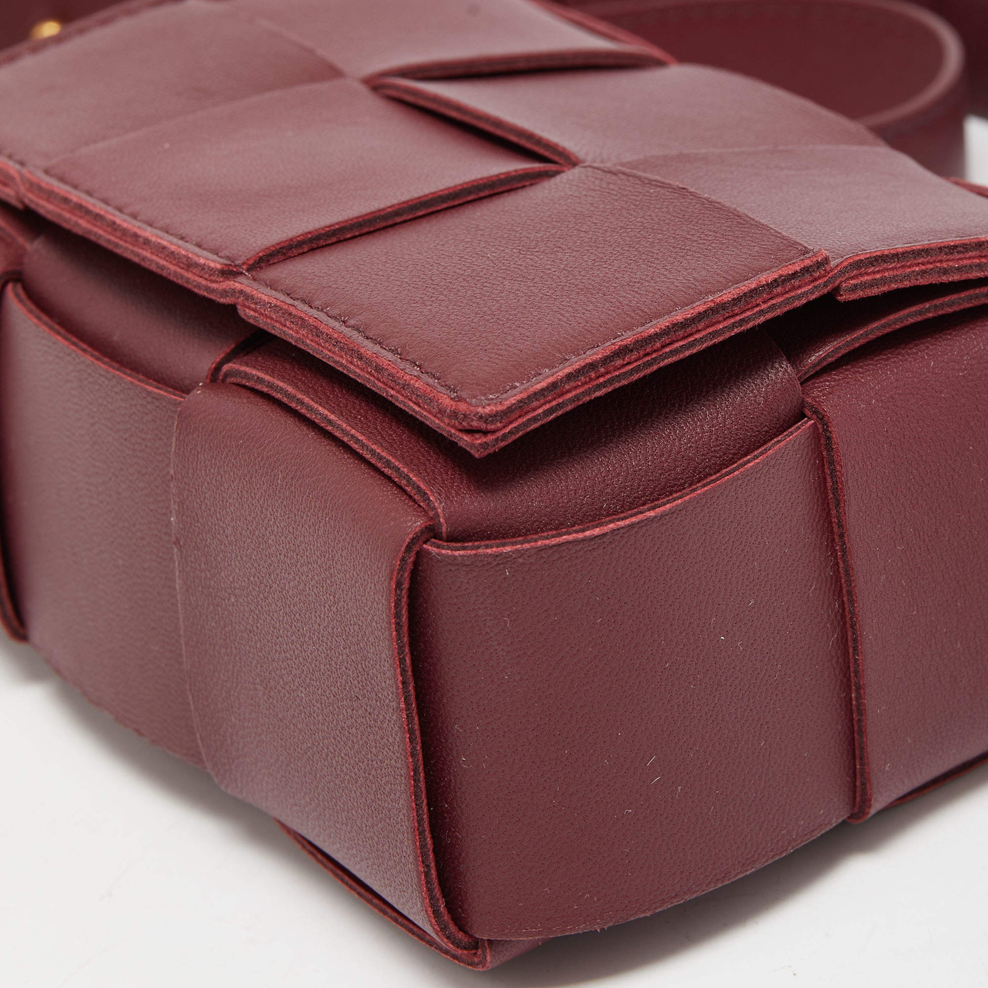 Bottega Veneta Burgundy Woven Leather Crossbody Strap Bag – AvaMaria