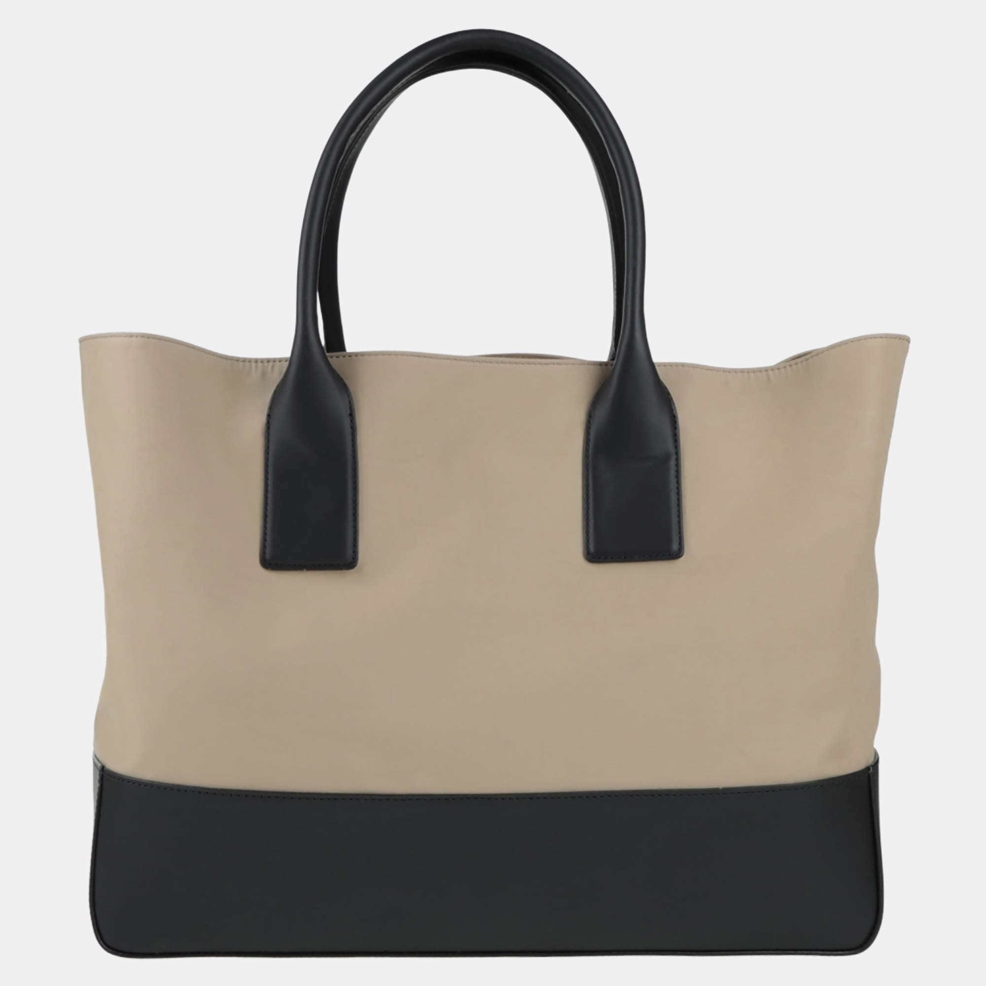 مملوكة مسبقًا Bottega Veneta Beige/Black Fabric and Leather Tote