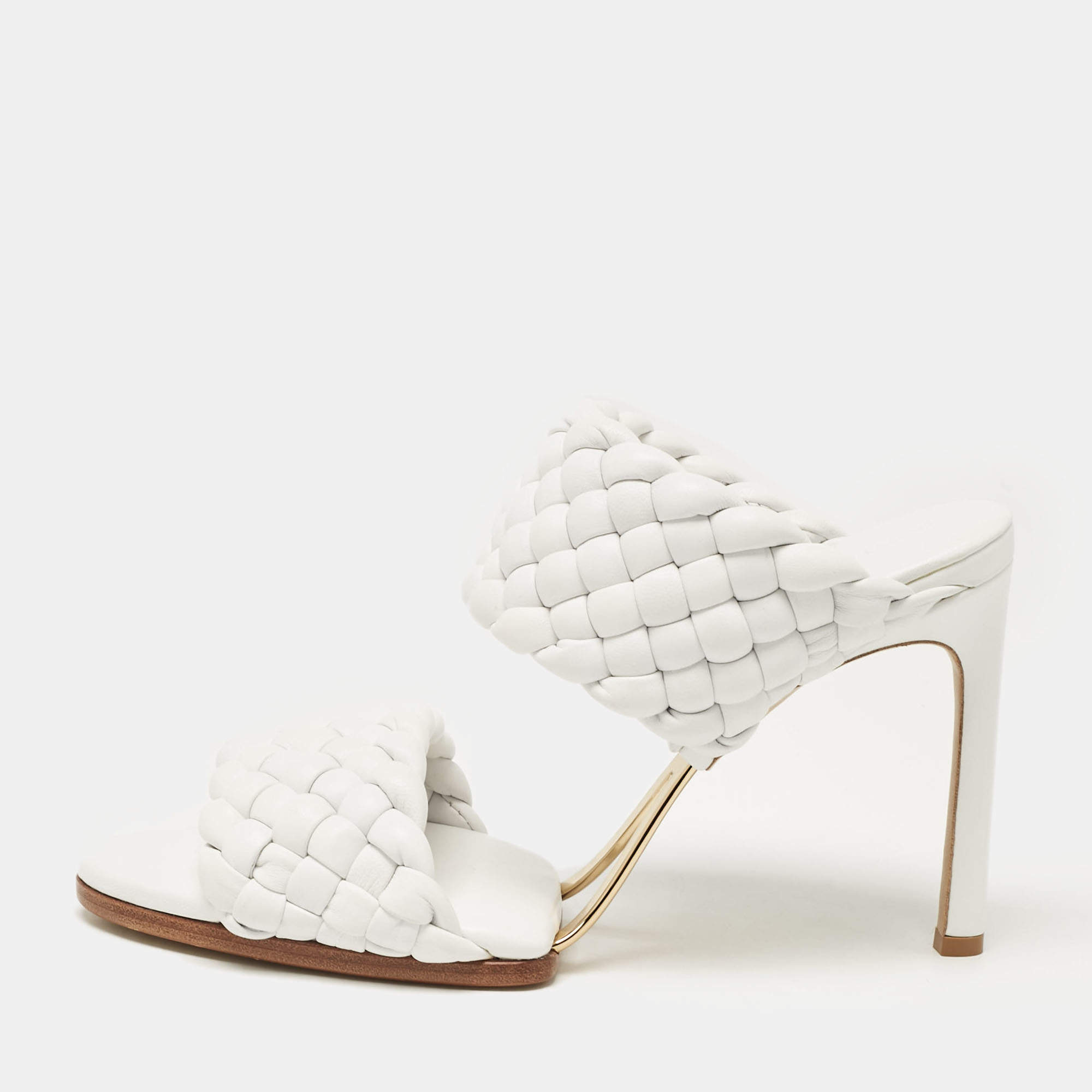 Pre Owned Bottega Veneta White Intrecciato Leather Lido Slide Sandals Size 38