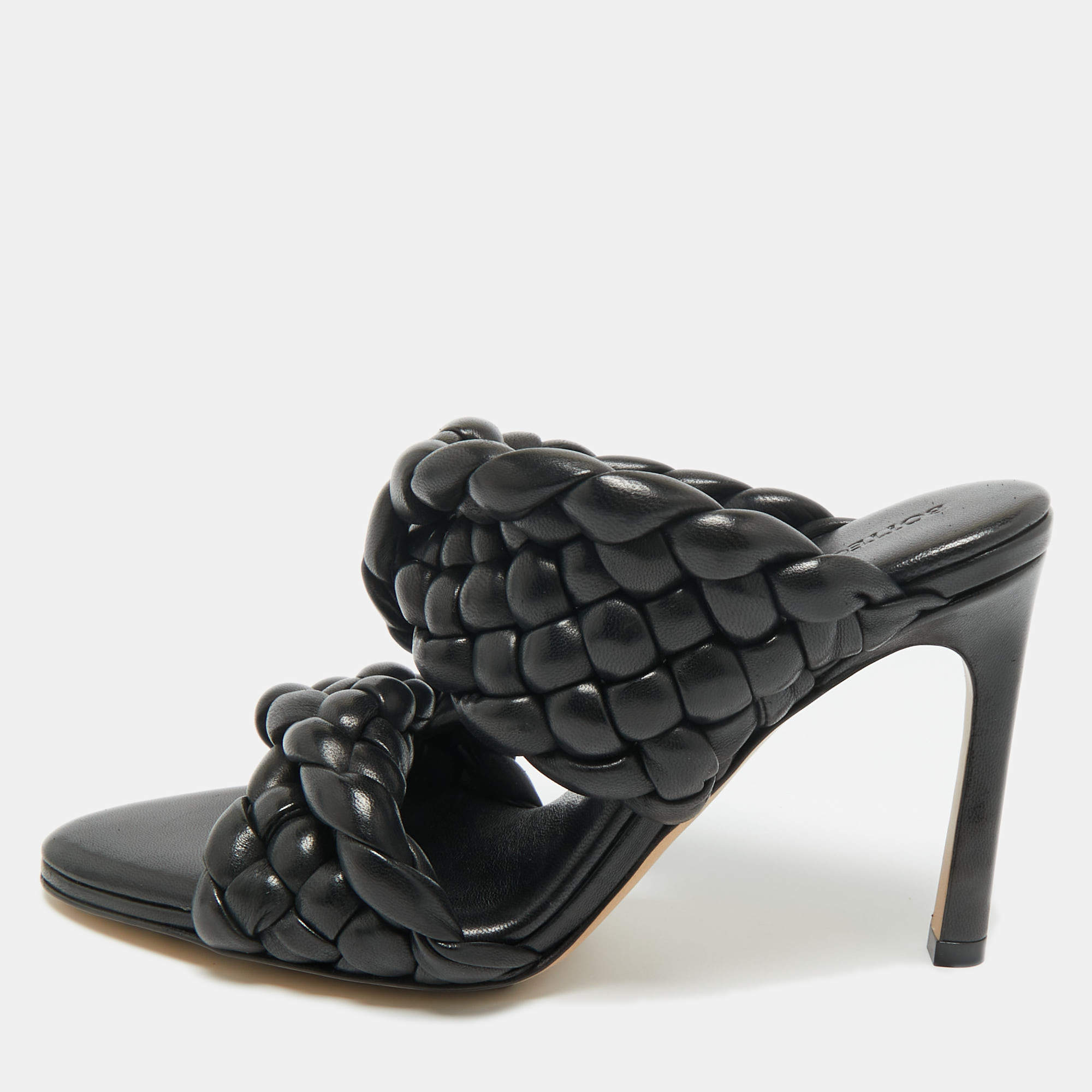 Pre Owned Bottega Veneta Black Intrecciato Leather Curve Slide Sandals Size 35