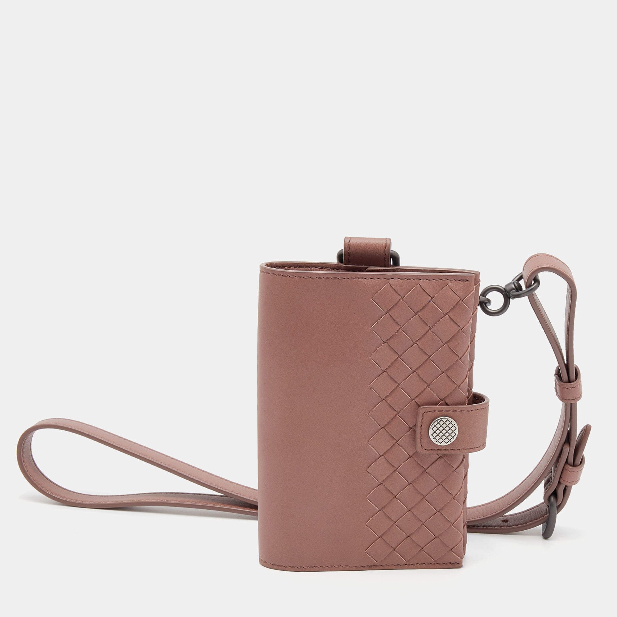 Bottega Veneta Mauve Intrecciato Leather Passport Holder