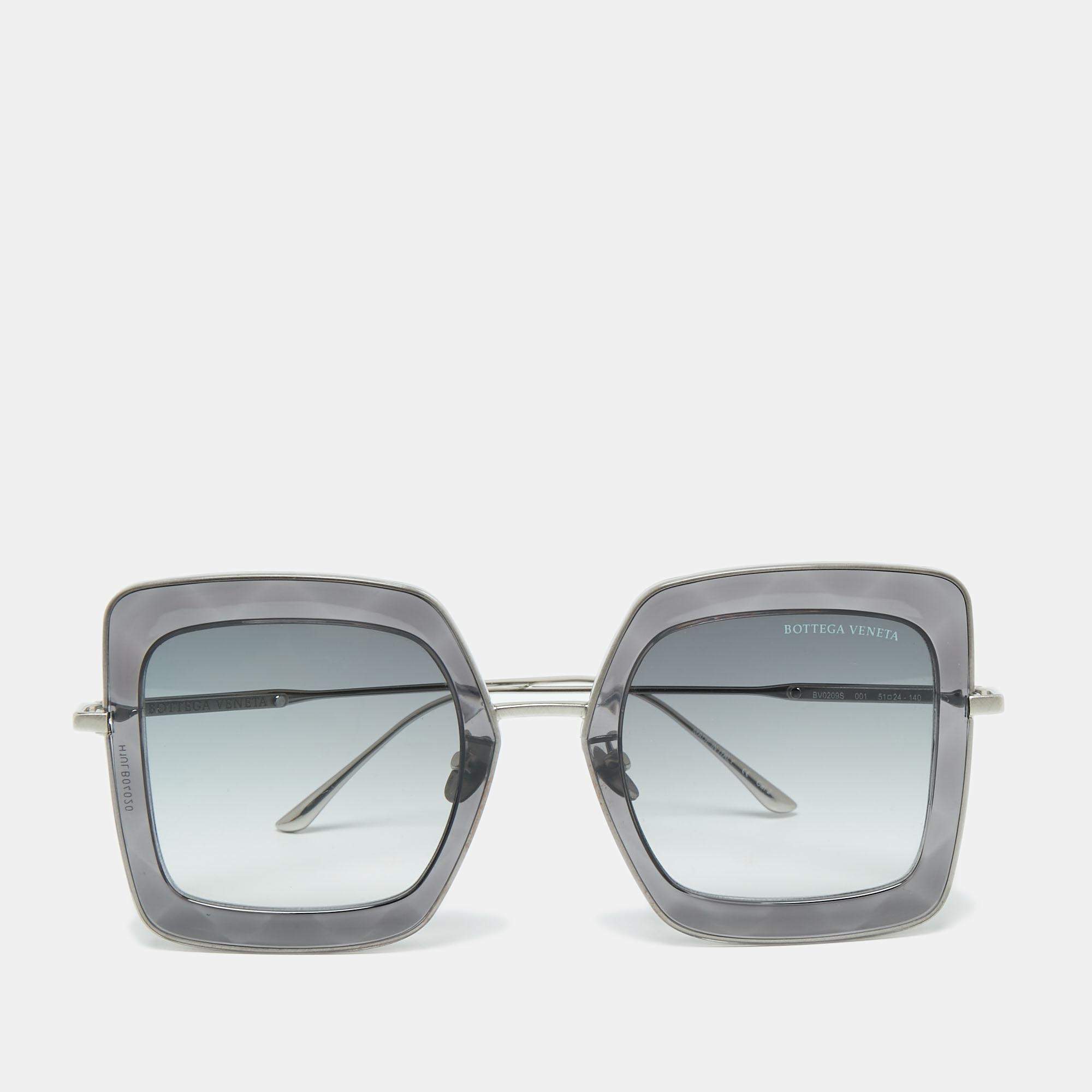مملوكة مسبقًا Bottega Veneta Grey BV0209S Oversize Square Gradient Sunglasses