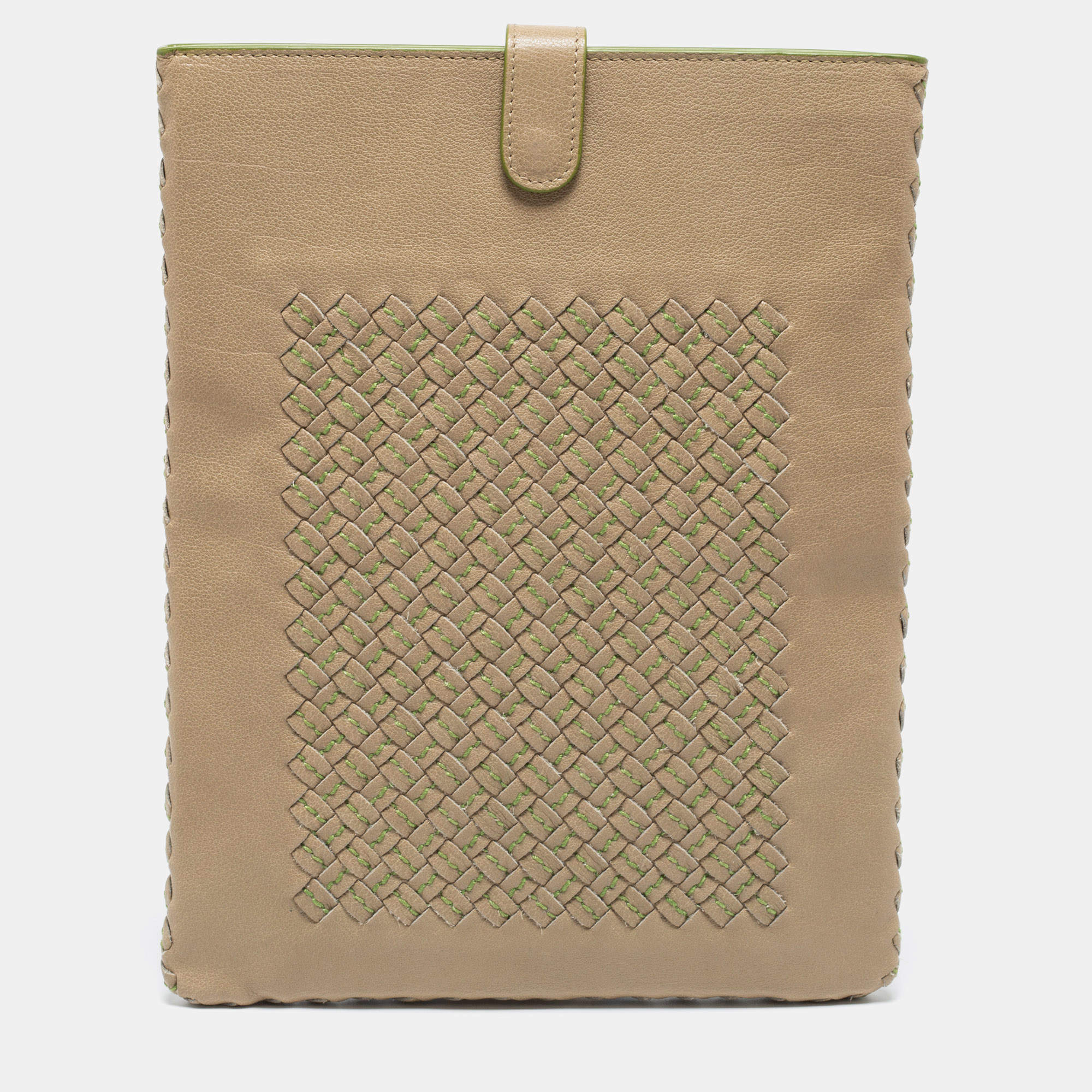 Pre Owned Bottega Veneta Beige/Green Intrecciato Leather iPad Case