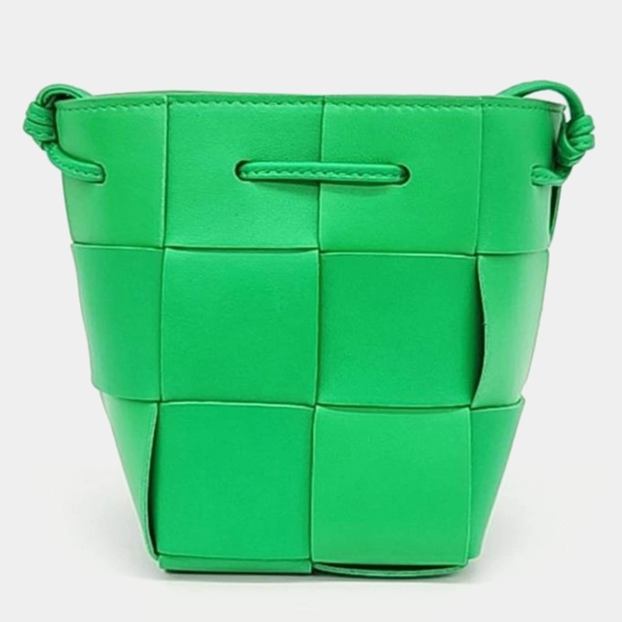 Bottega Veneta Green Woven Leather Cassette Bucket Bag