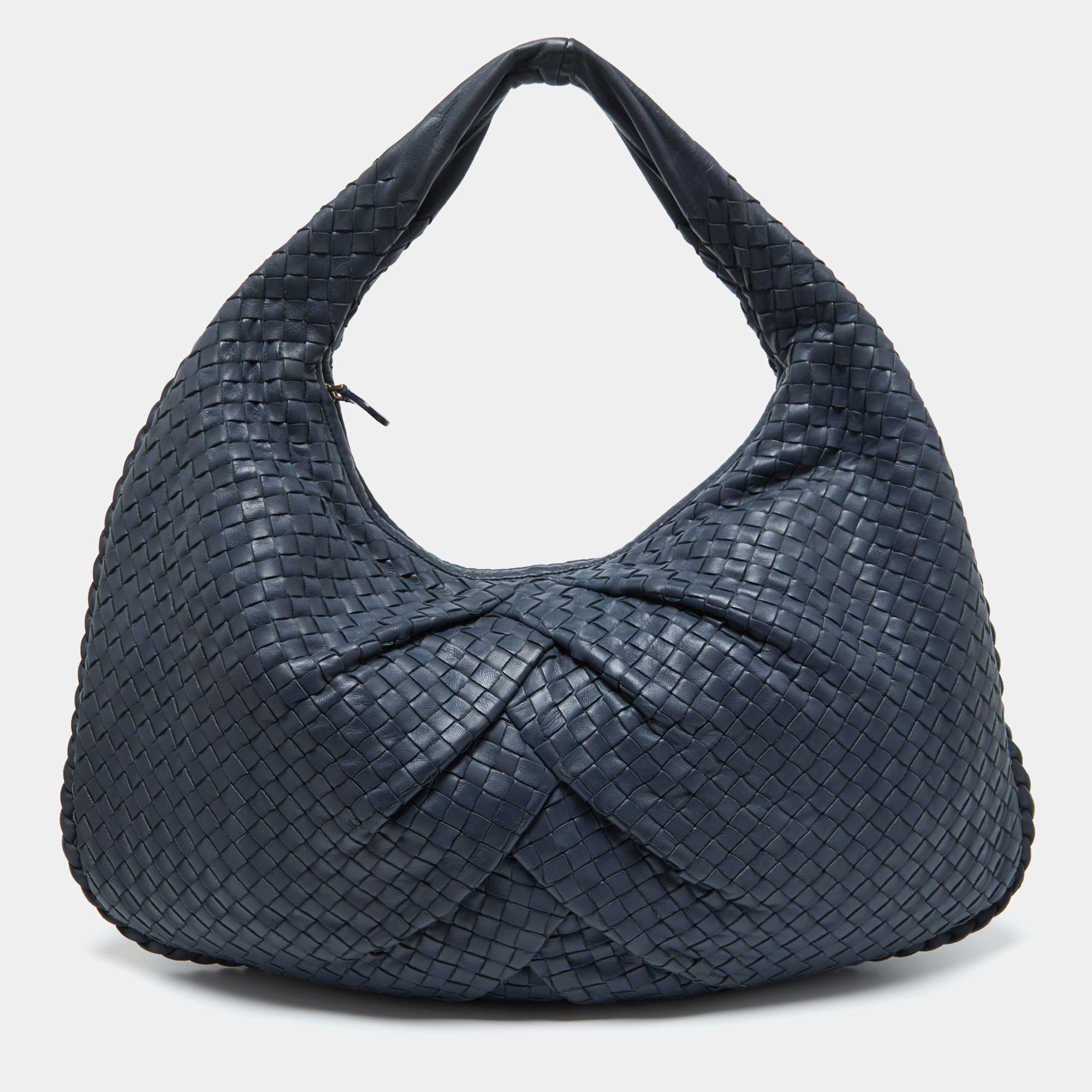 Pre Owned Bottega Veneta Blue Intrecciato Leather Large Veneta Hobo