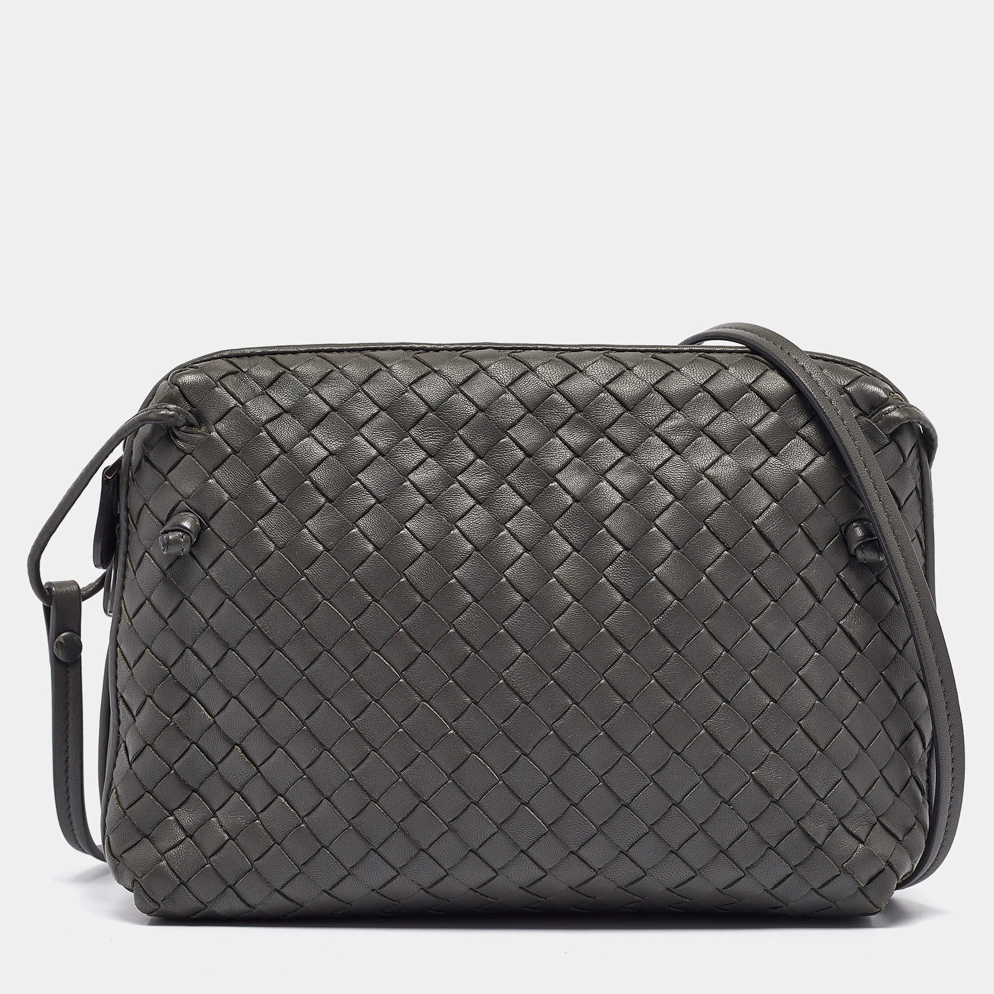 Pre Owned Bottega Veneta Grey Intrecciato Leather Nodini Double Zip Crossbody Bag