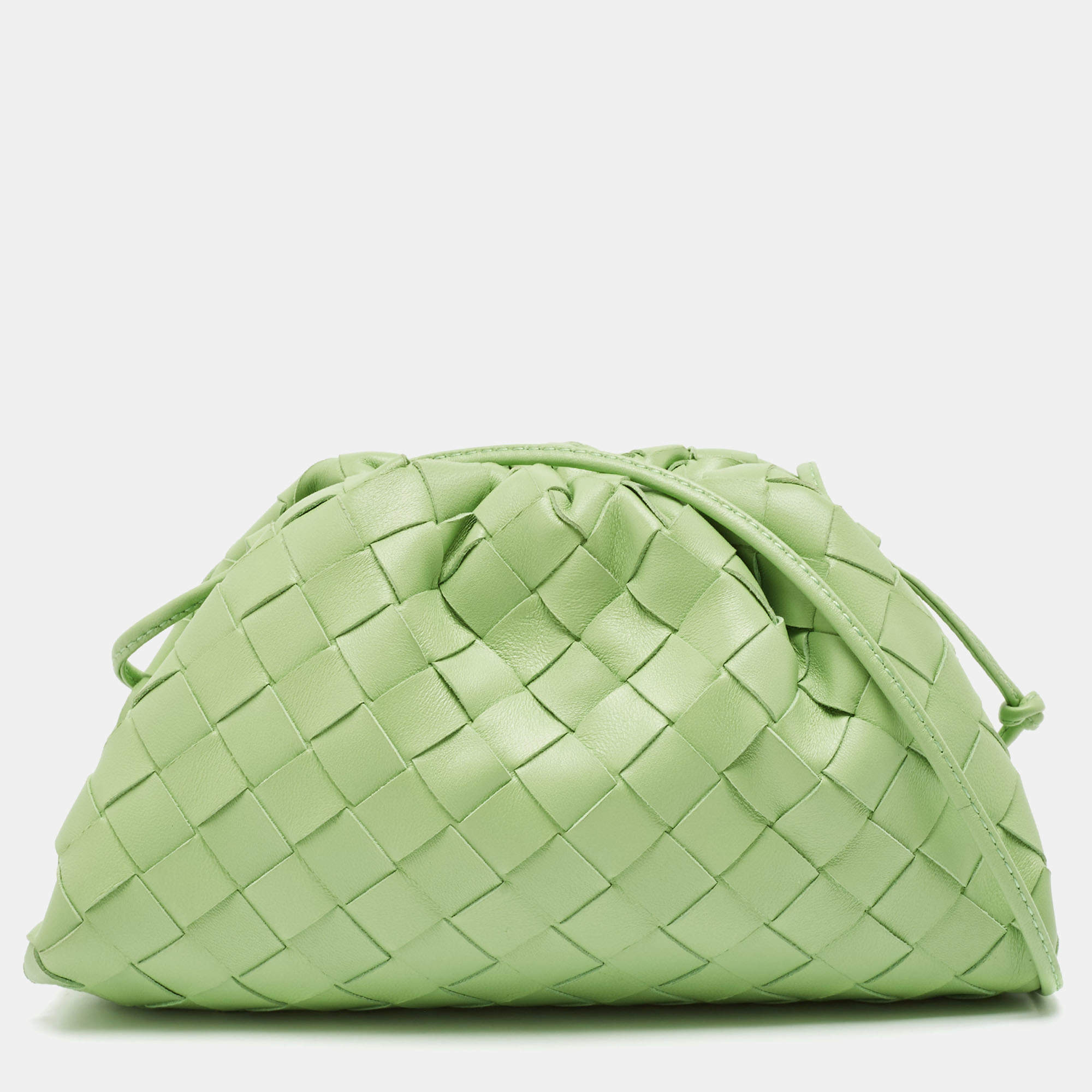 Pre Owned Bottega Veneta Green Intrecciato Leather Mini The Pouch Bag