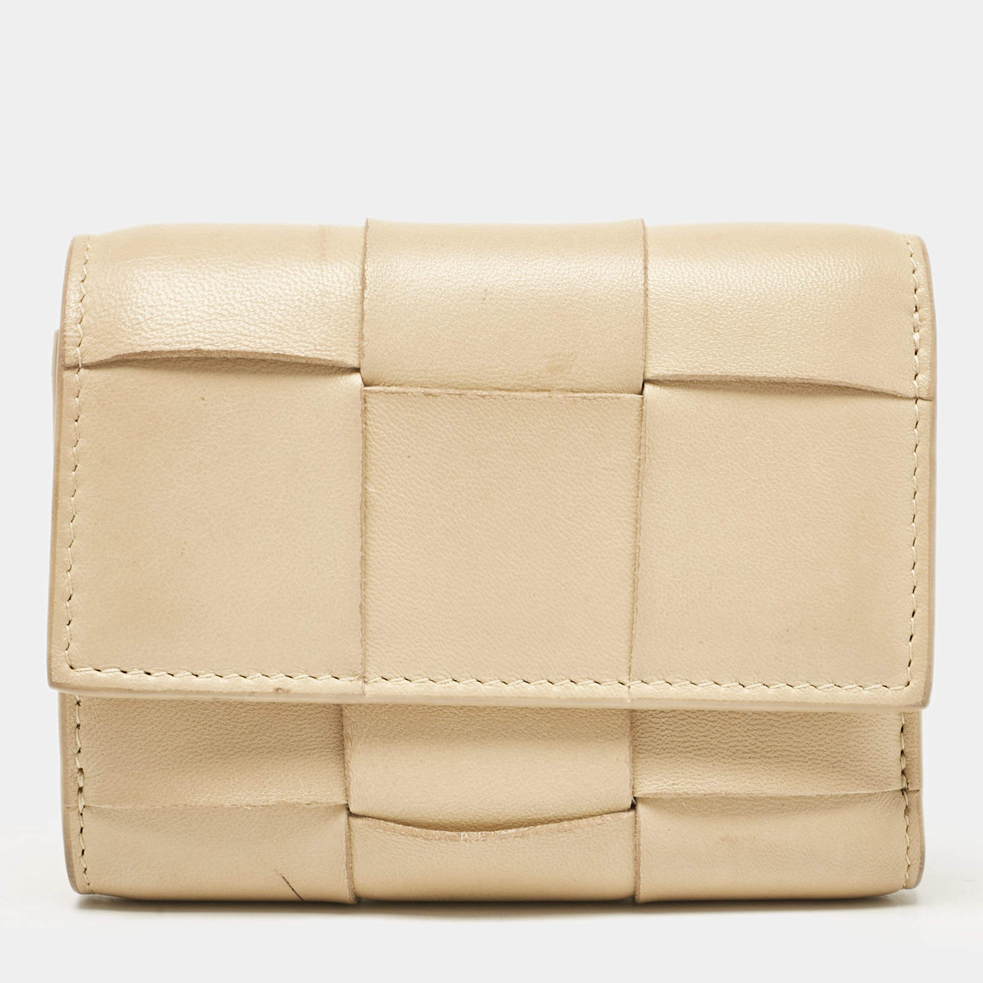 Bottega Veneta Beige Leather Intrecciato Cassette Zip Trifold Wallet