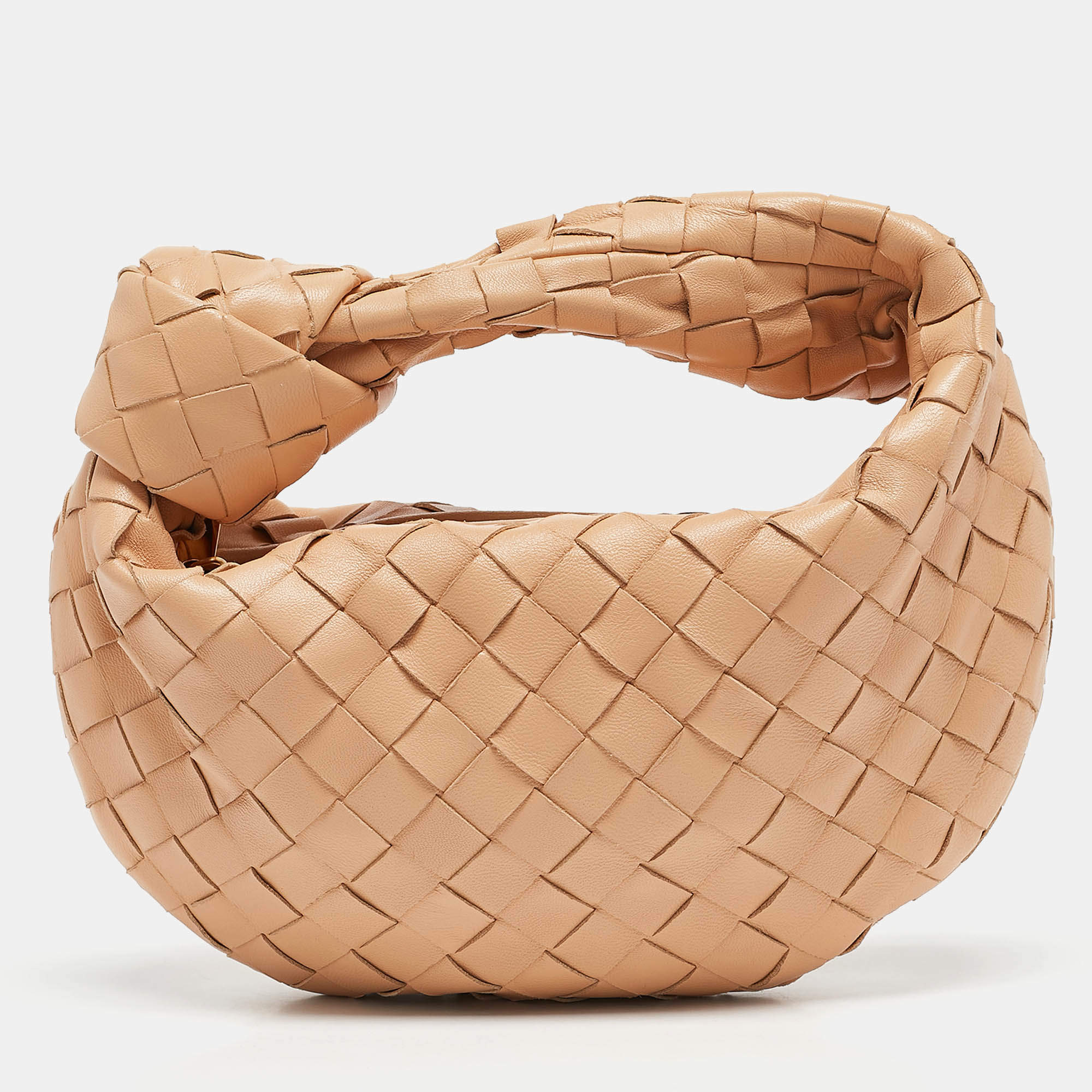 مملوكة مسبقًا Bottega Veneta Beige Intrecciato Leather Mini Jodie Hobo