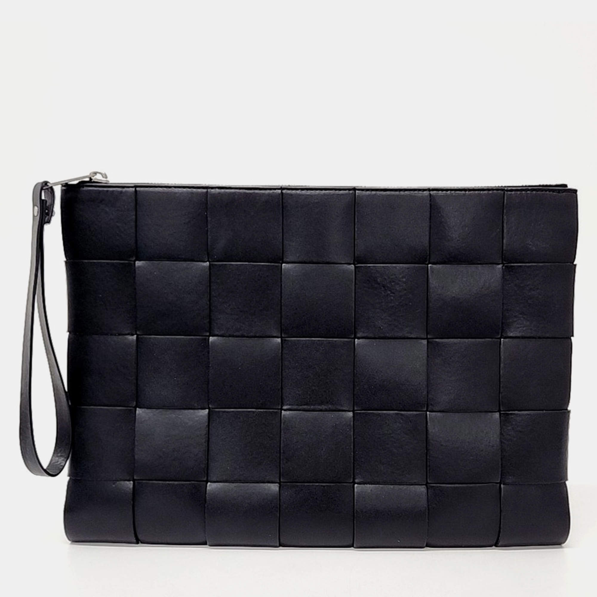 Bottega Veneta Black Leather Mesh Clutch