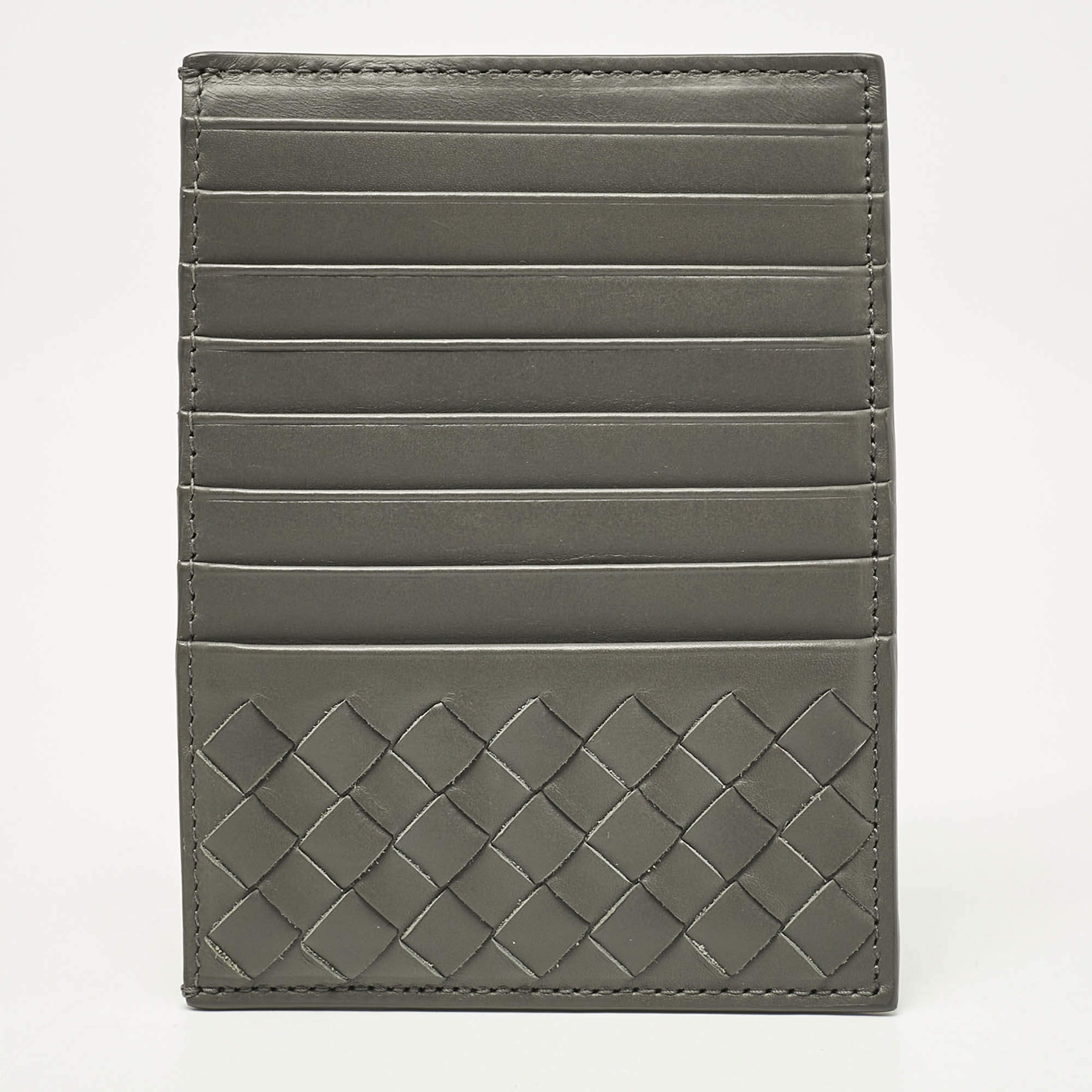 Pre Owned Bottega Veneta Grey Intrecciato Leather Zip Card Holder
