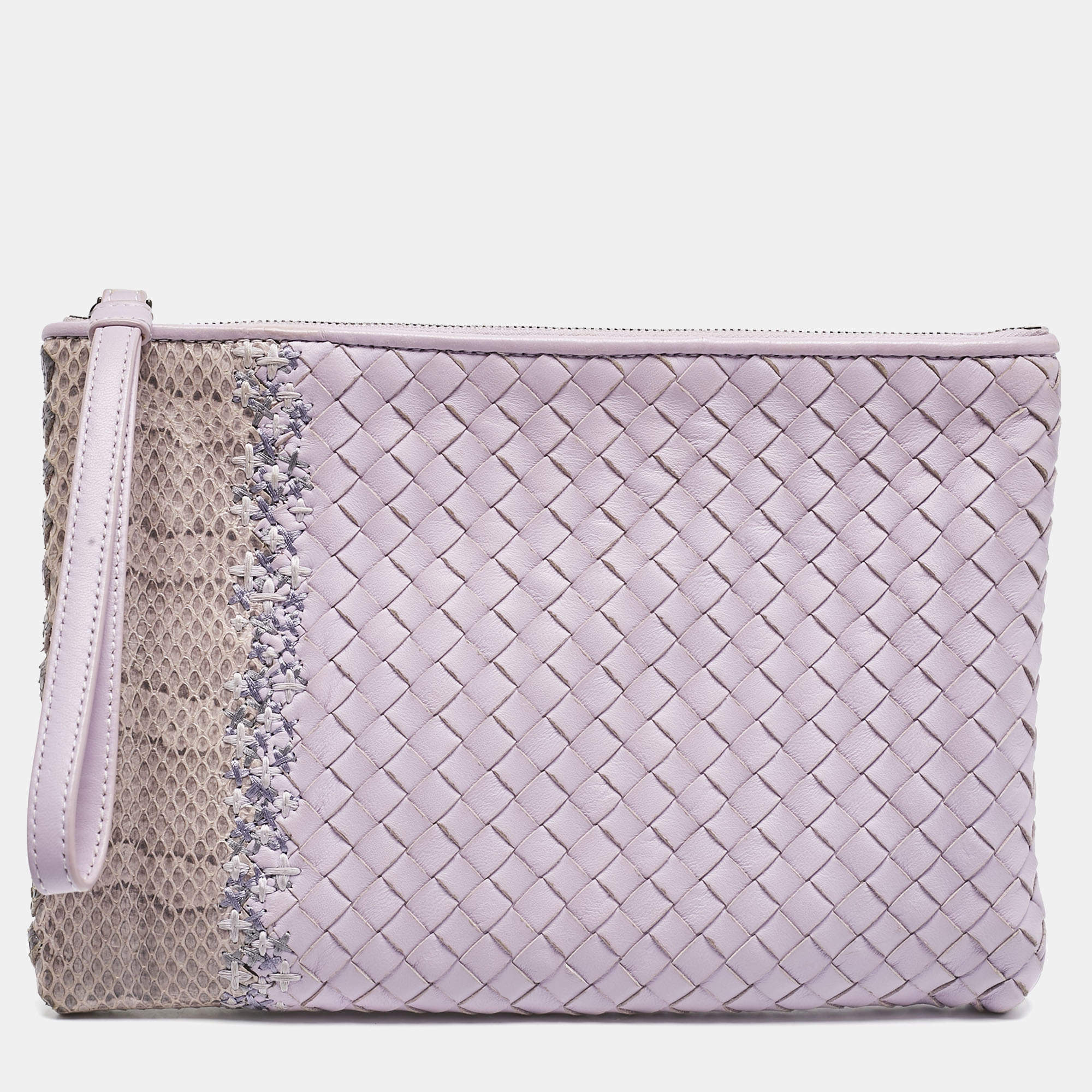 مملوكة مسبقًا Bottega Veneta Lavender Ayers and Leather Wristlet Clutch