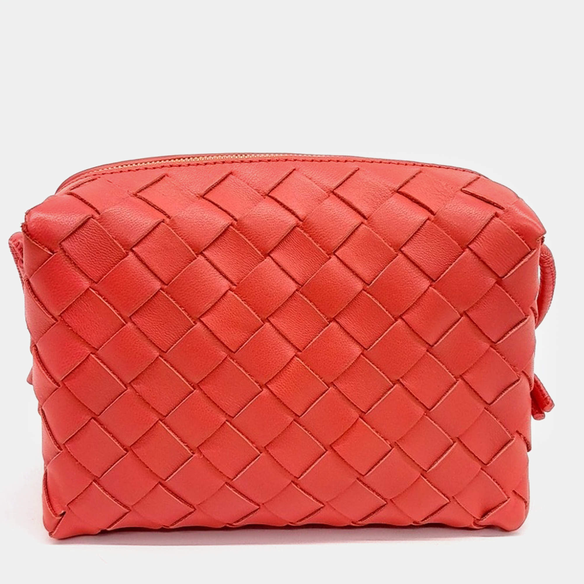 Pre Owned Bottega Veneta Red Leather Mini Loop Camera Bag