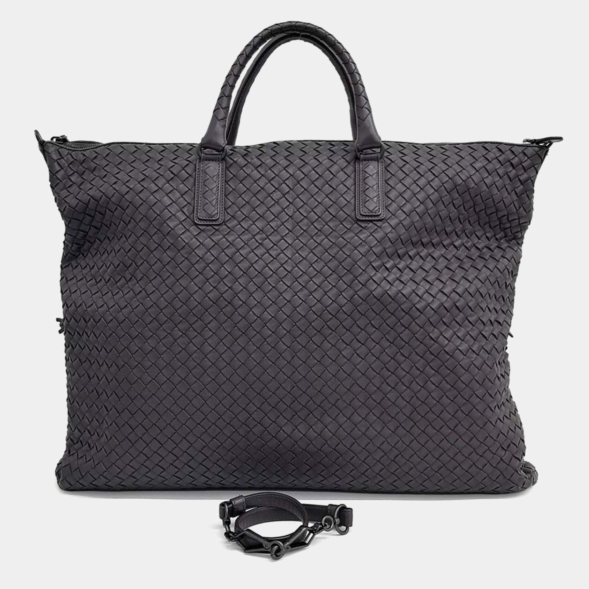 Pre Owned Bottega Veneta Black Leather convertible bag