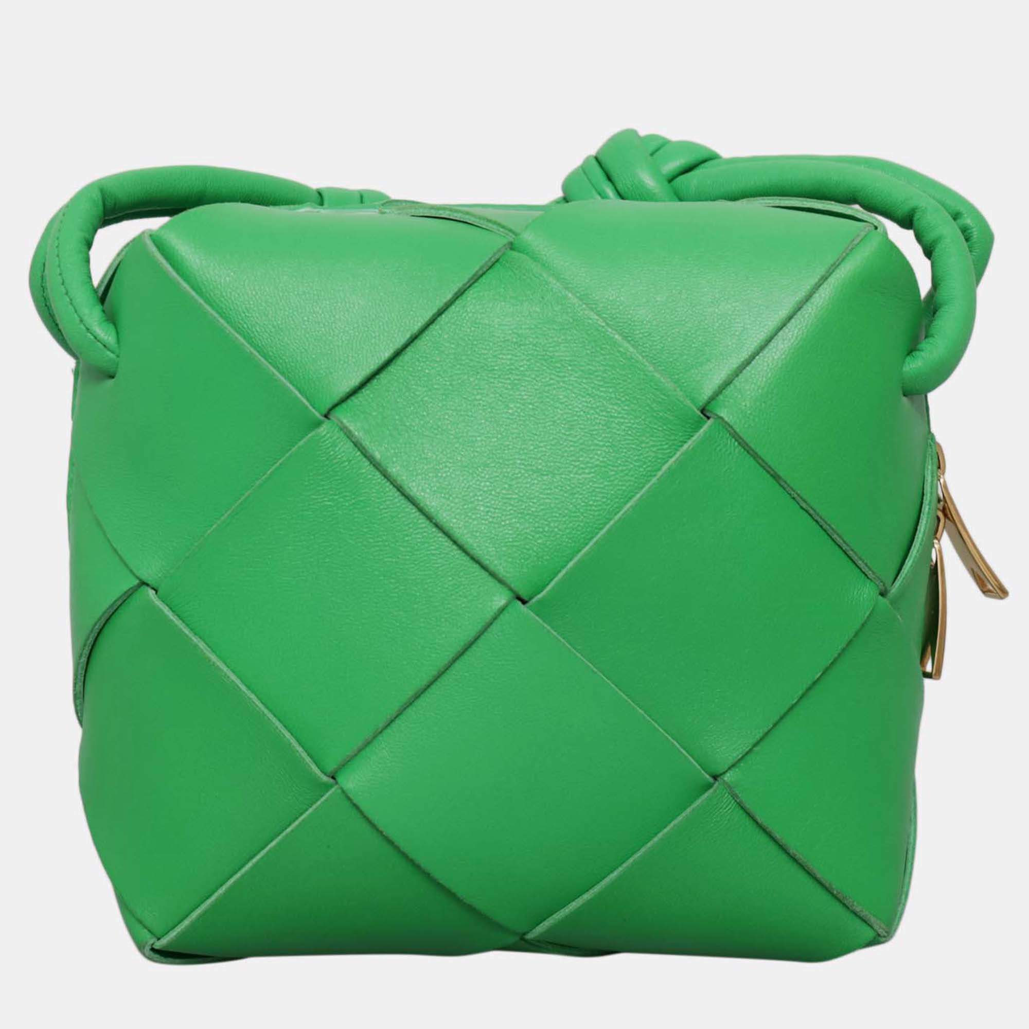 Pre Owned Bottega Veneta Cassette Mini Green Leather Camera Bag